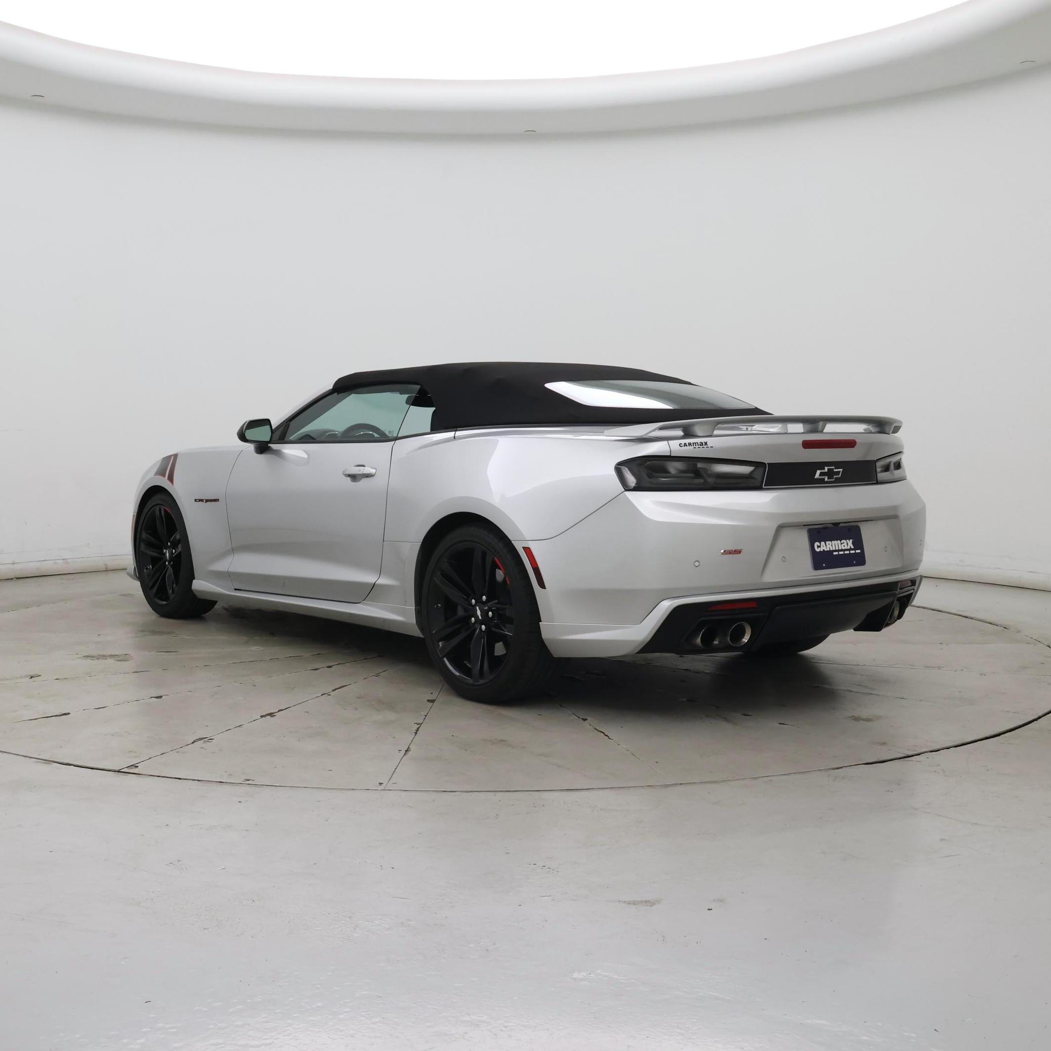Thumbnail: 2017 Chevrolet Camaro - 2