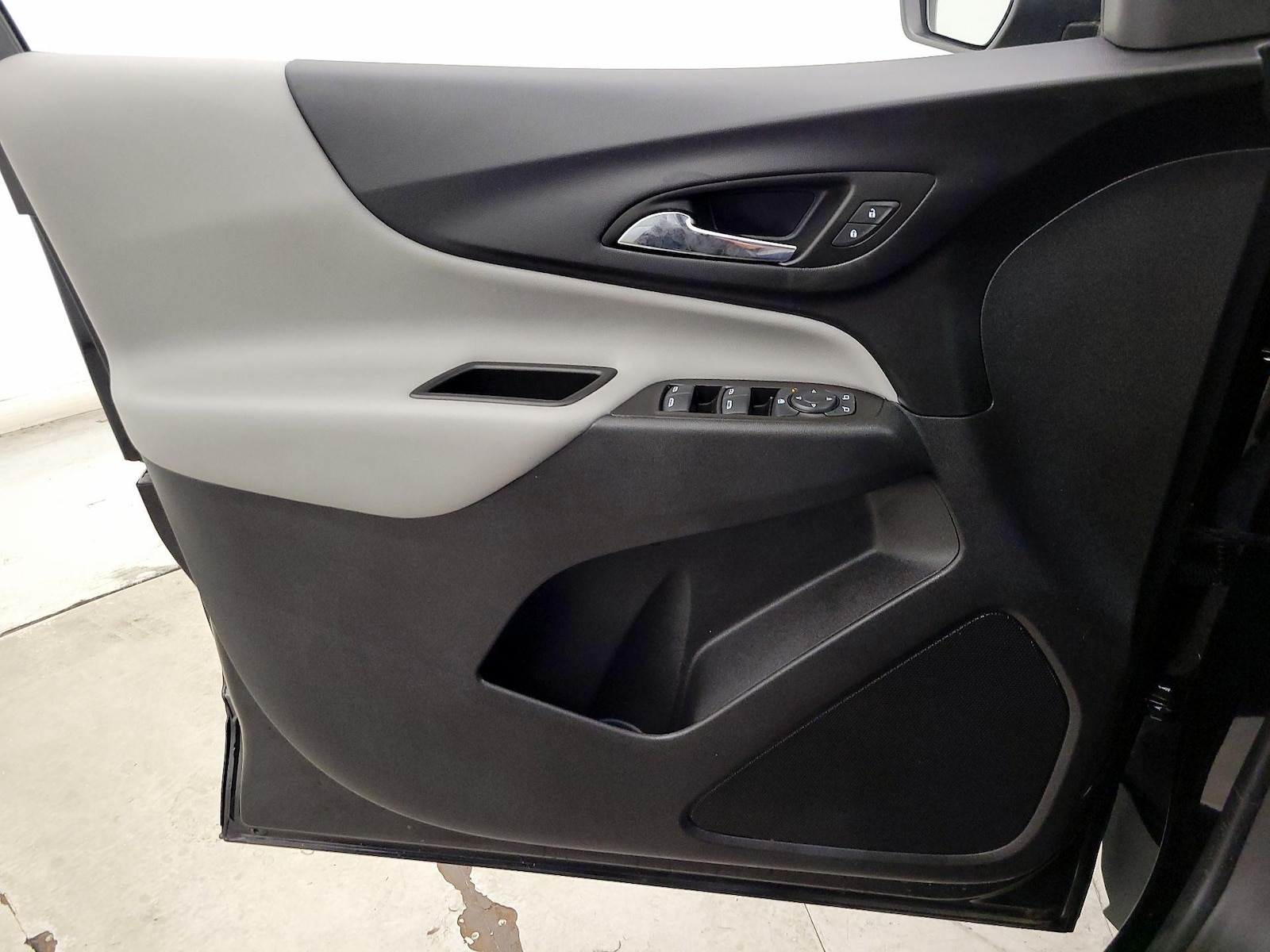 2024 Chevrolet Equinox LS - Photo 13