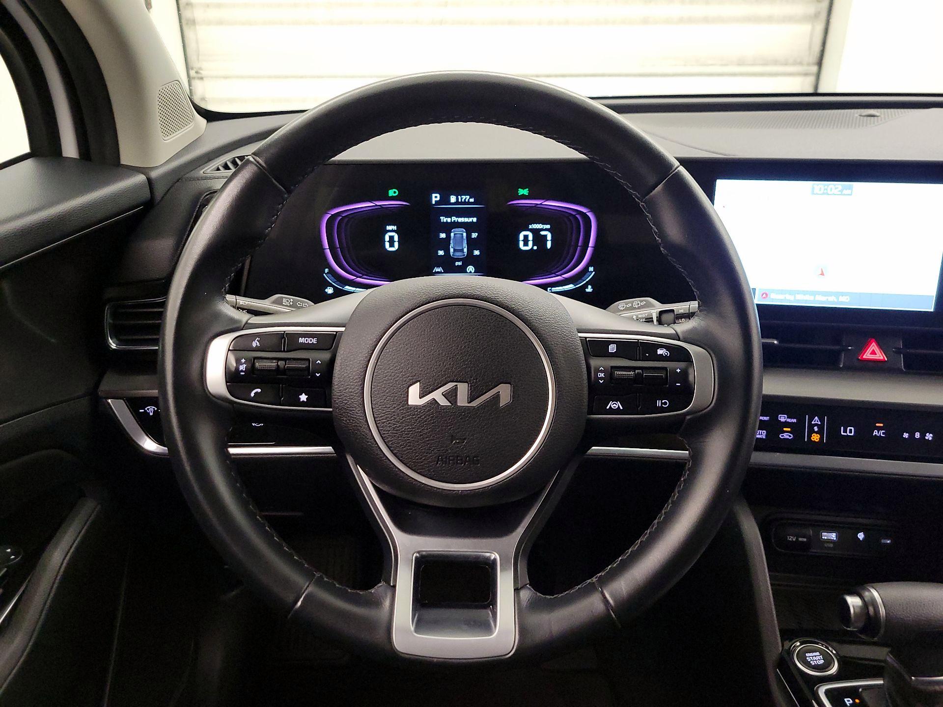 Thumbnail: 2023 Kia Sportage - 10