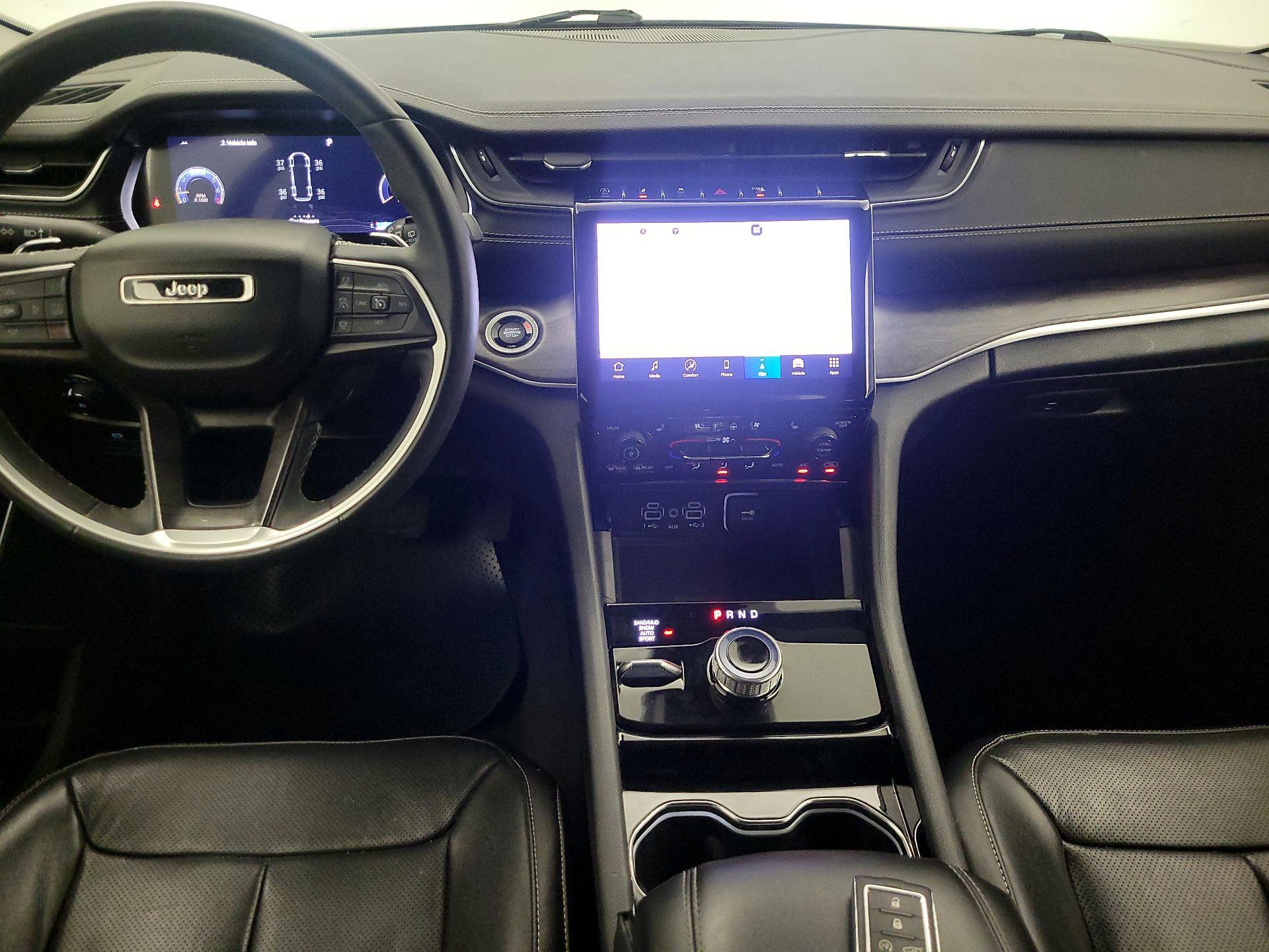 Thumbnail: 2023 Jeep Grand Cherokee L - 9