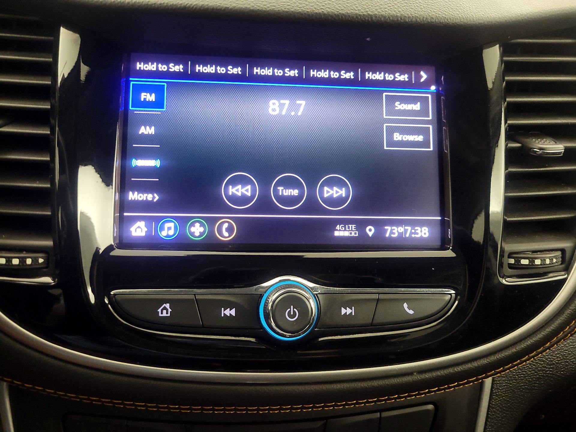 Thumbnail: 2020 Chevrolet Trax - 15