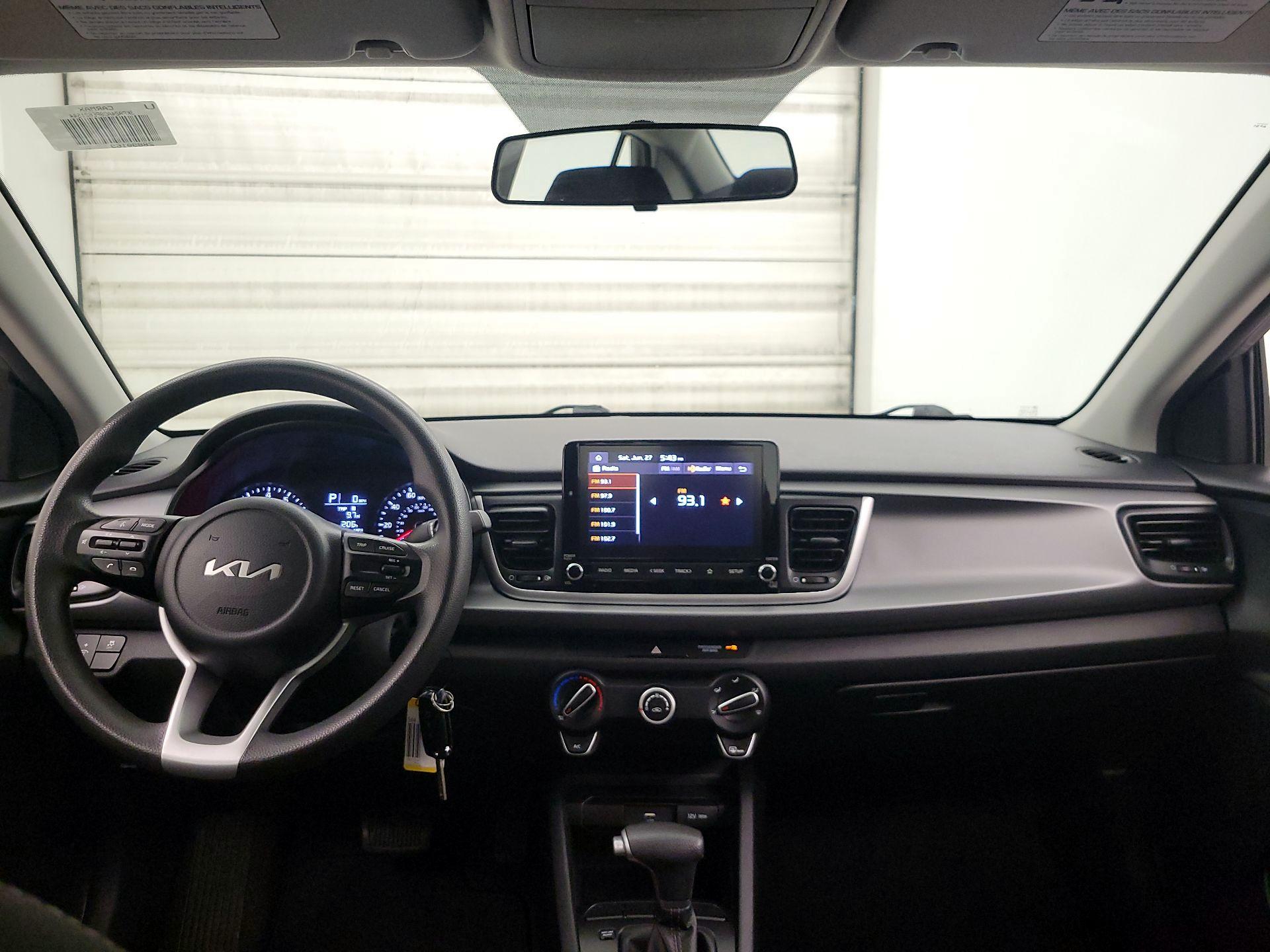 Thumbnail: 2023 Kia Rio - 9
