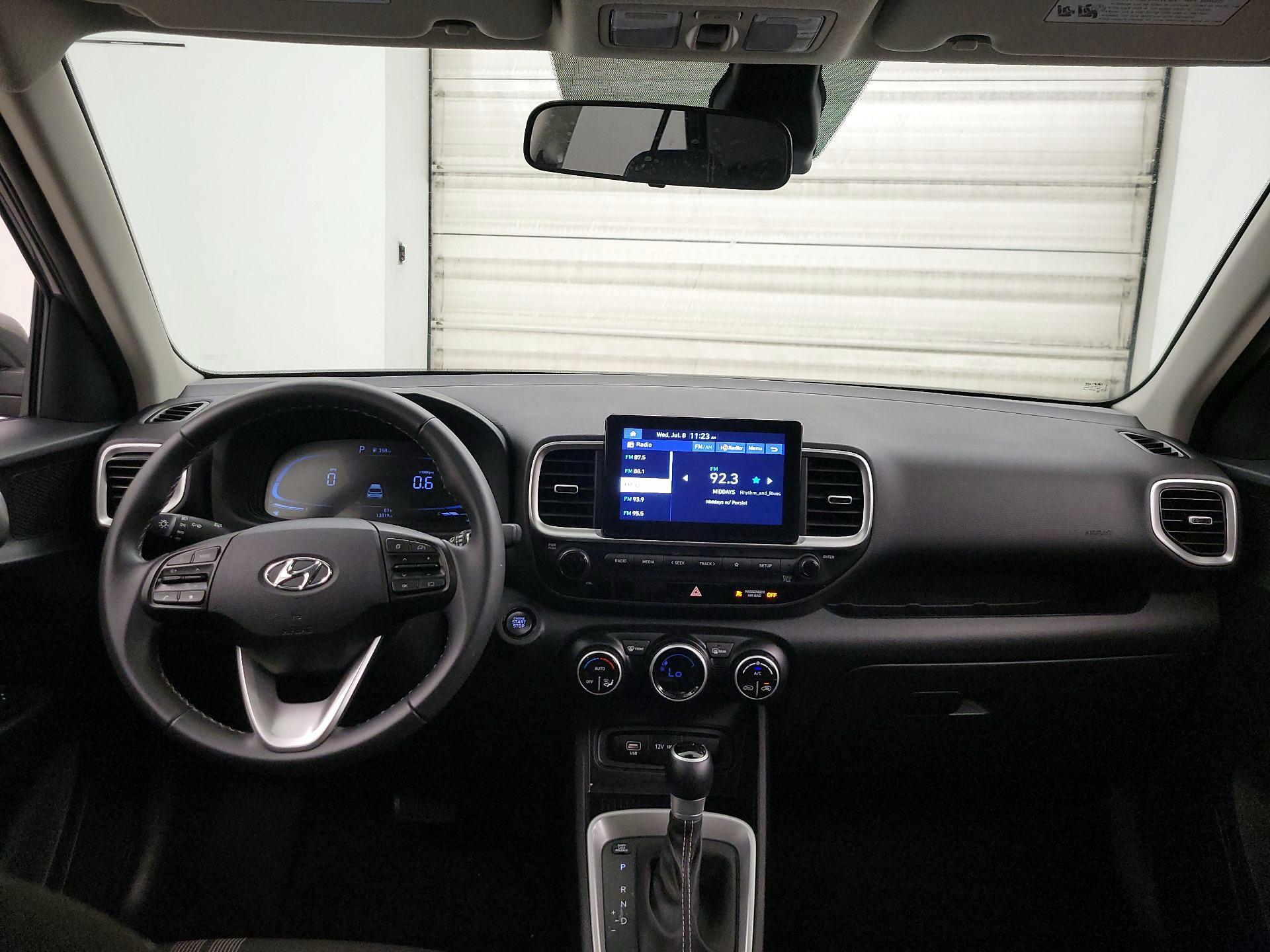 Thumbnail: 2025 Hyundai Venue - 9