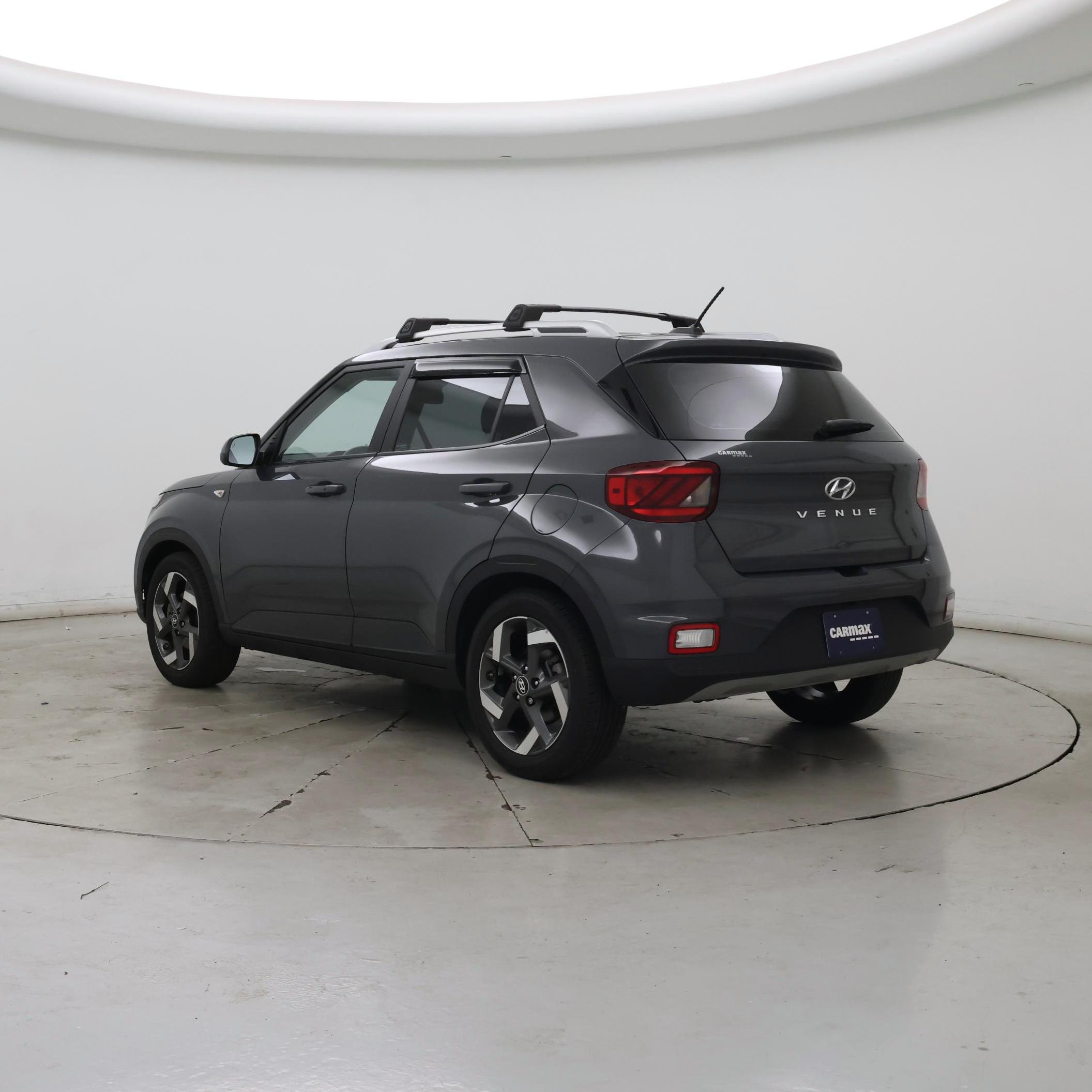 Thumbnail: 2025 Hyundai Venue - 2
