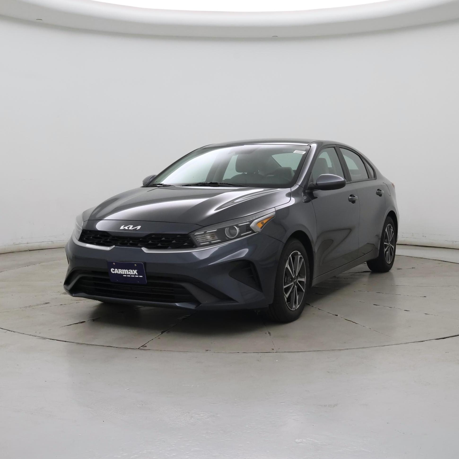 Thumbnail: 2022 Kia Forte - 4