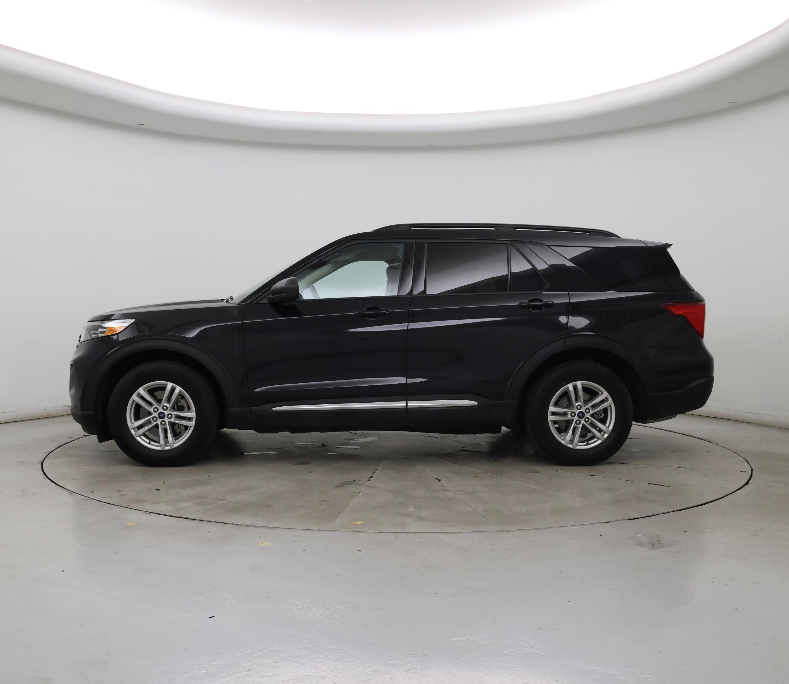 Thumbnail: 2020 Ford Explorer - 3