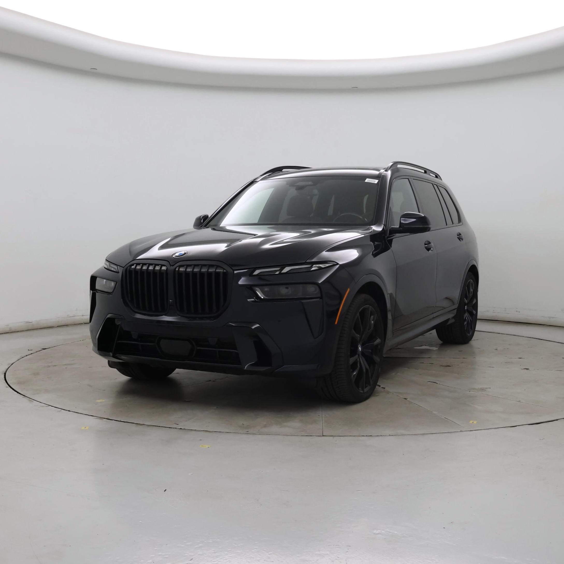 Thumbnail: 2023 BMW X7 - 4