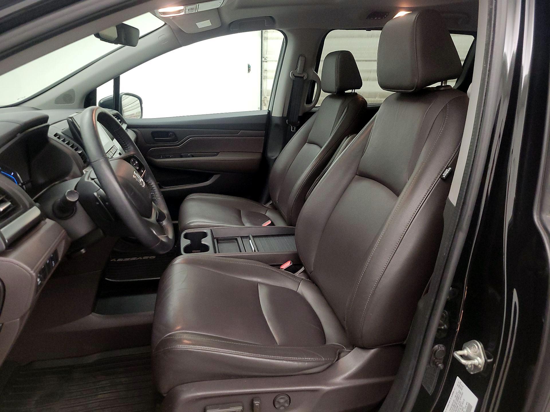 Thumbnail: 2019 Honda Odyssey - 11