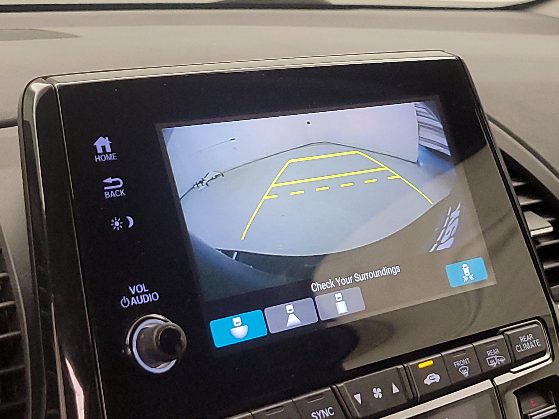 Thumbnail: 2019 Honda Odyssey - 14