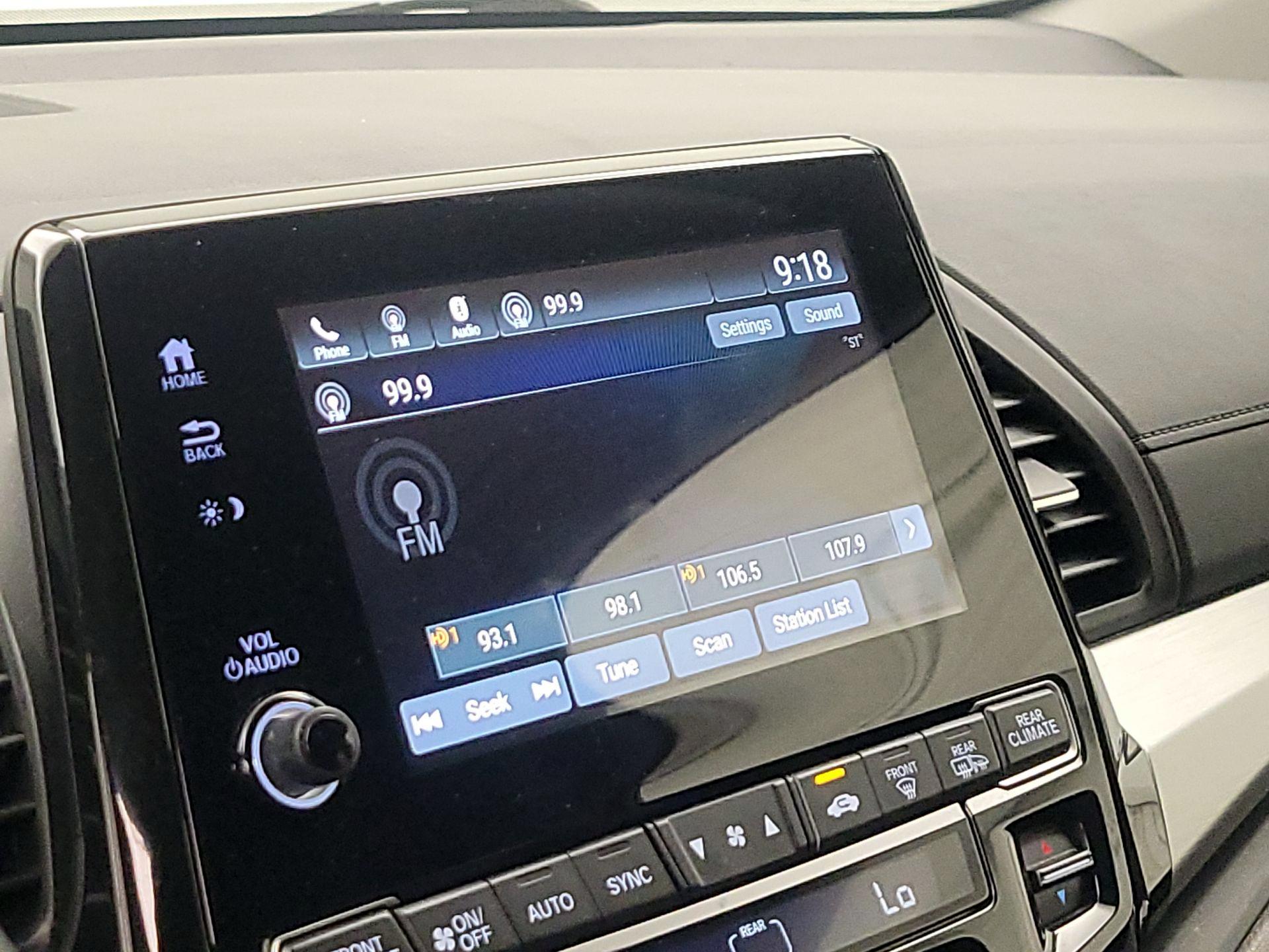 Thumbnail: 2019 Honda Odyssey - 15
