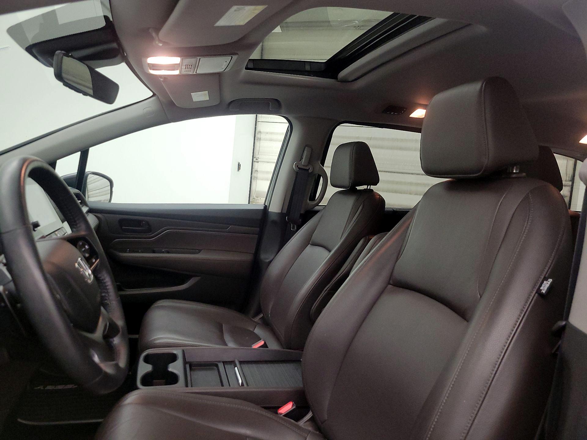 Thumbnail: 2019 Honda Odyssey - 19