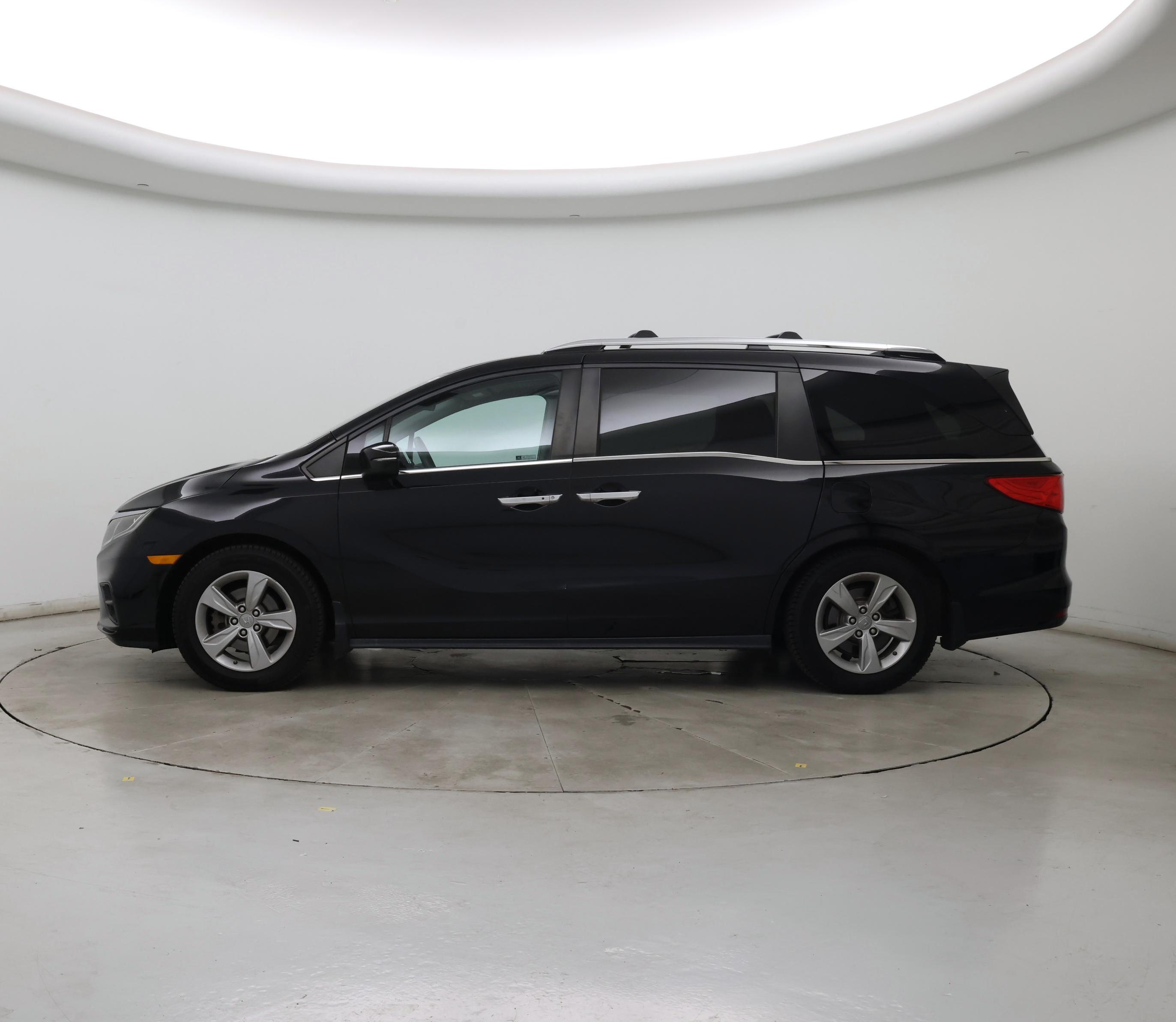 Thumbnail: 2019 Honda Odyssey - 3