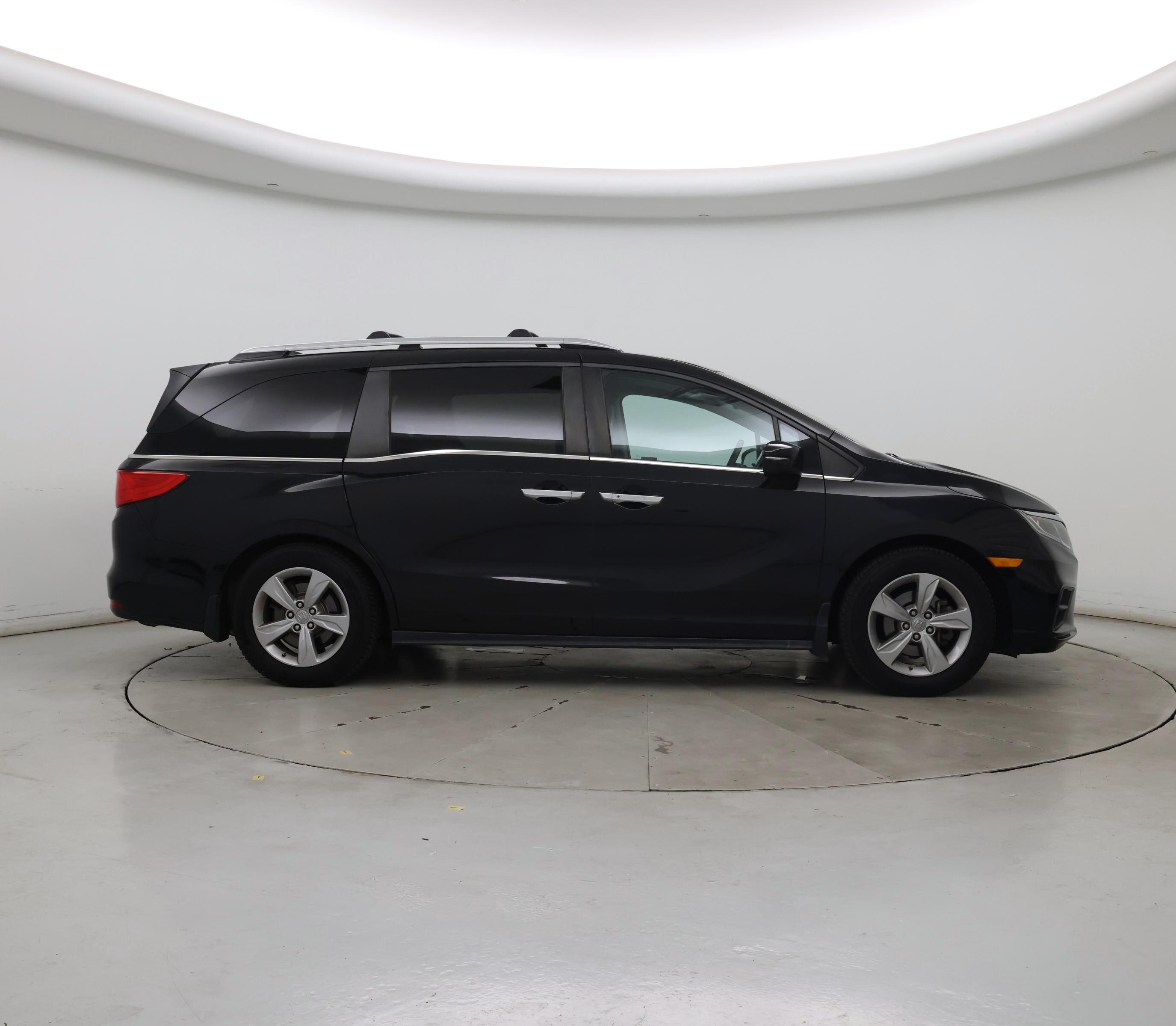 Thumbnail: 2019 Honda Odyssey - 7