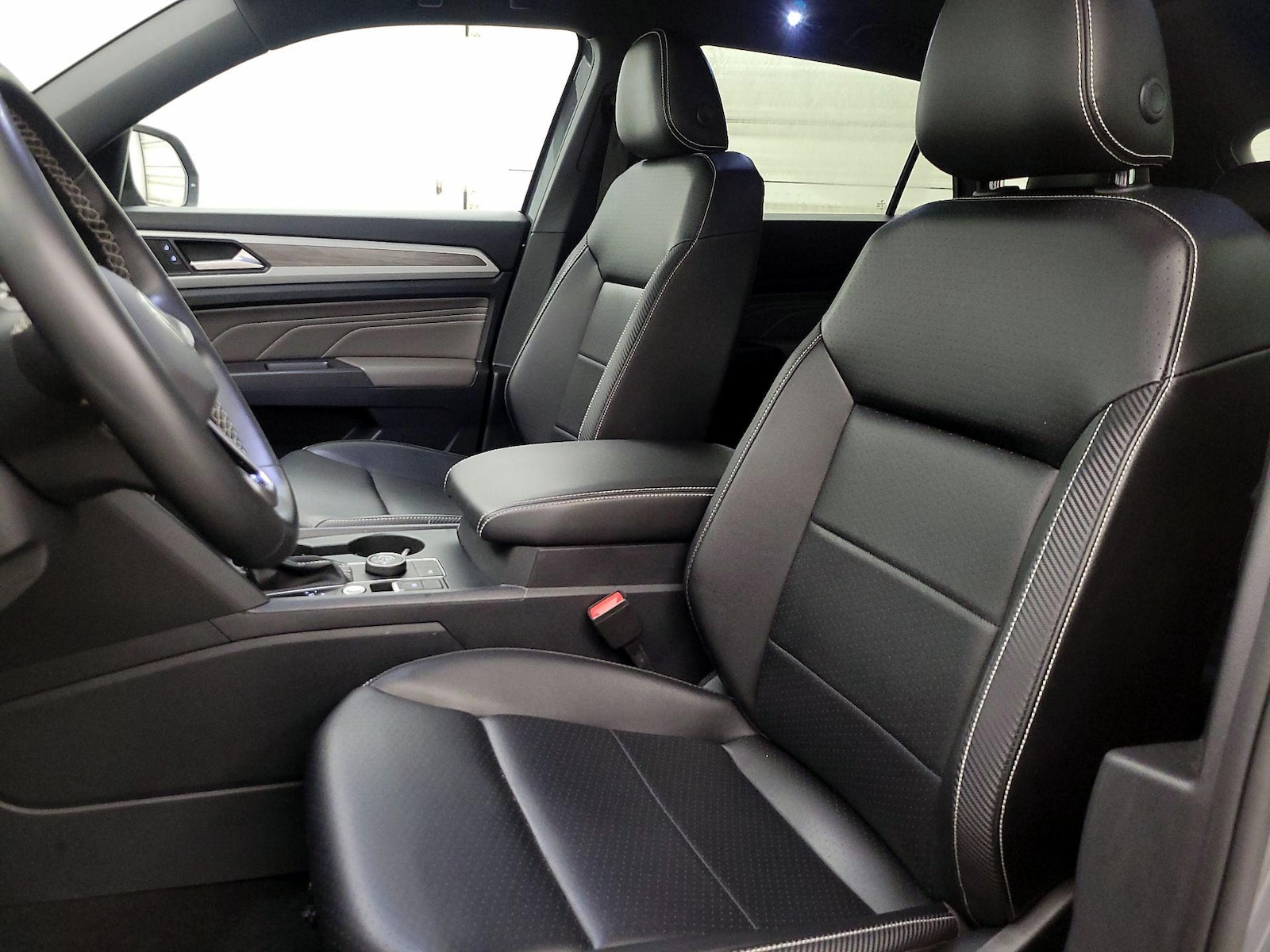 2021 Volkswagen Atlas Cross Sport SE w/Tech - Photo 12