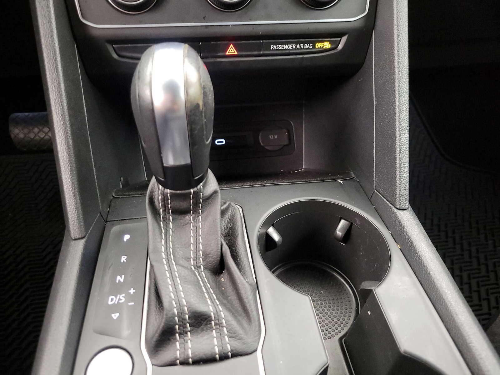 2021 Volkswagen Atlas Cross Sport SE w/Tech - Photo 18