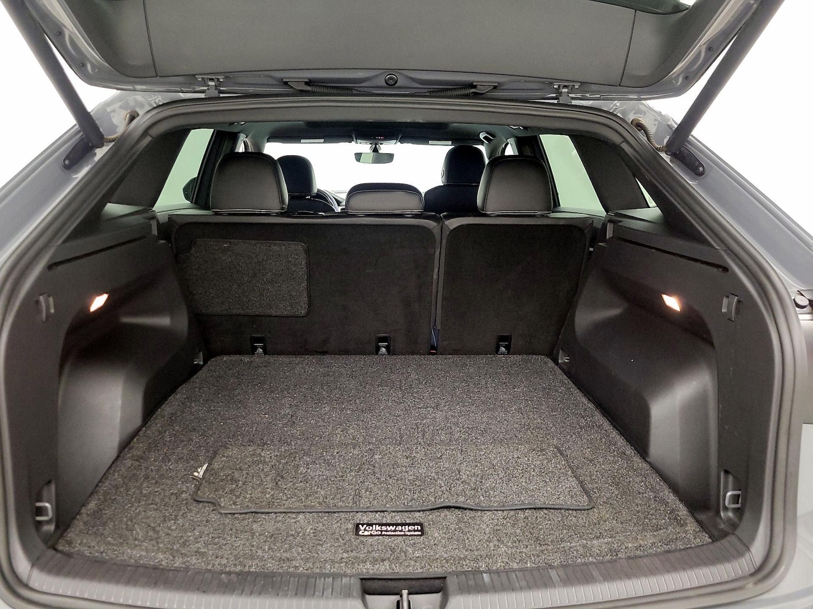 2021 Volkswagen Atlas Cross Sport SE w/Tech - Photo 22