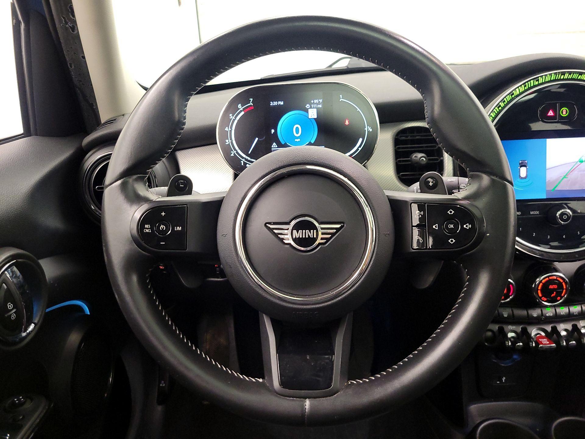 Thumbnail: 2022 MINI Cooper Hardtop - 10