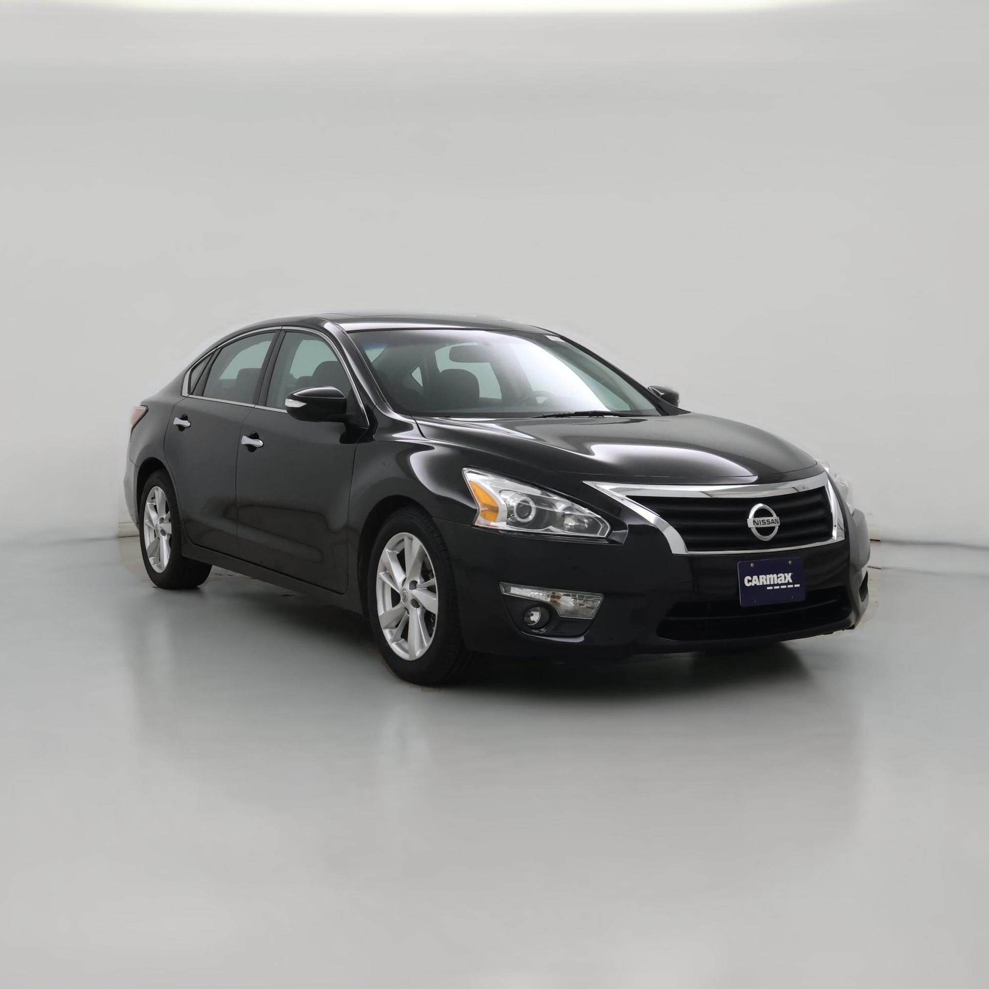 Thumbnail: 2015 Nissan Altima - 1