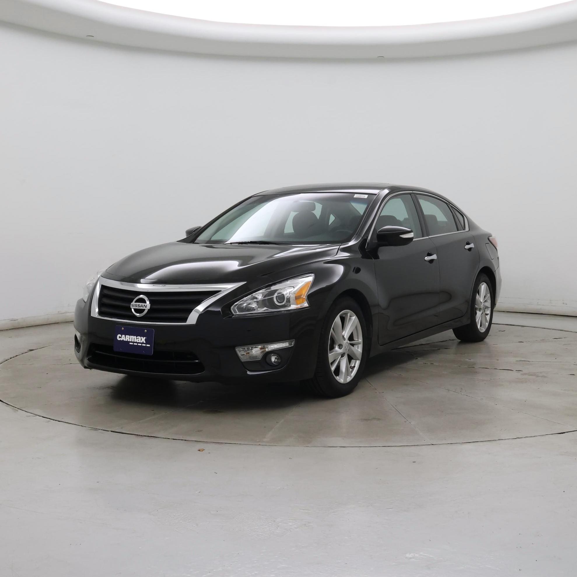 Thumbnail: 2015 Nissan Altima - 4