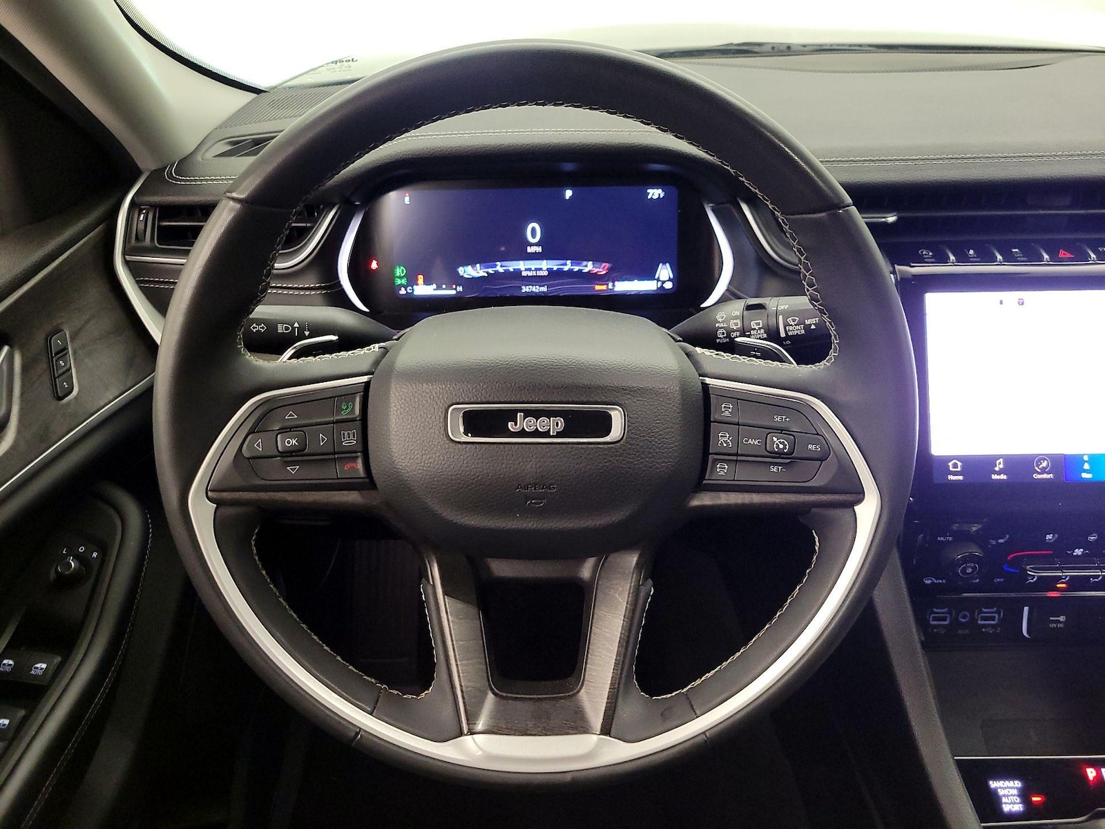 2023 Jeep Grand Cherokee Limited - Photo 11