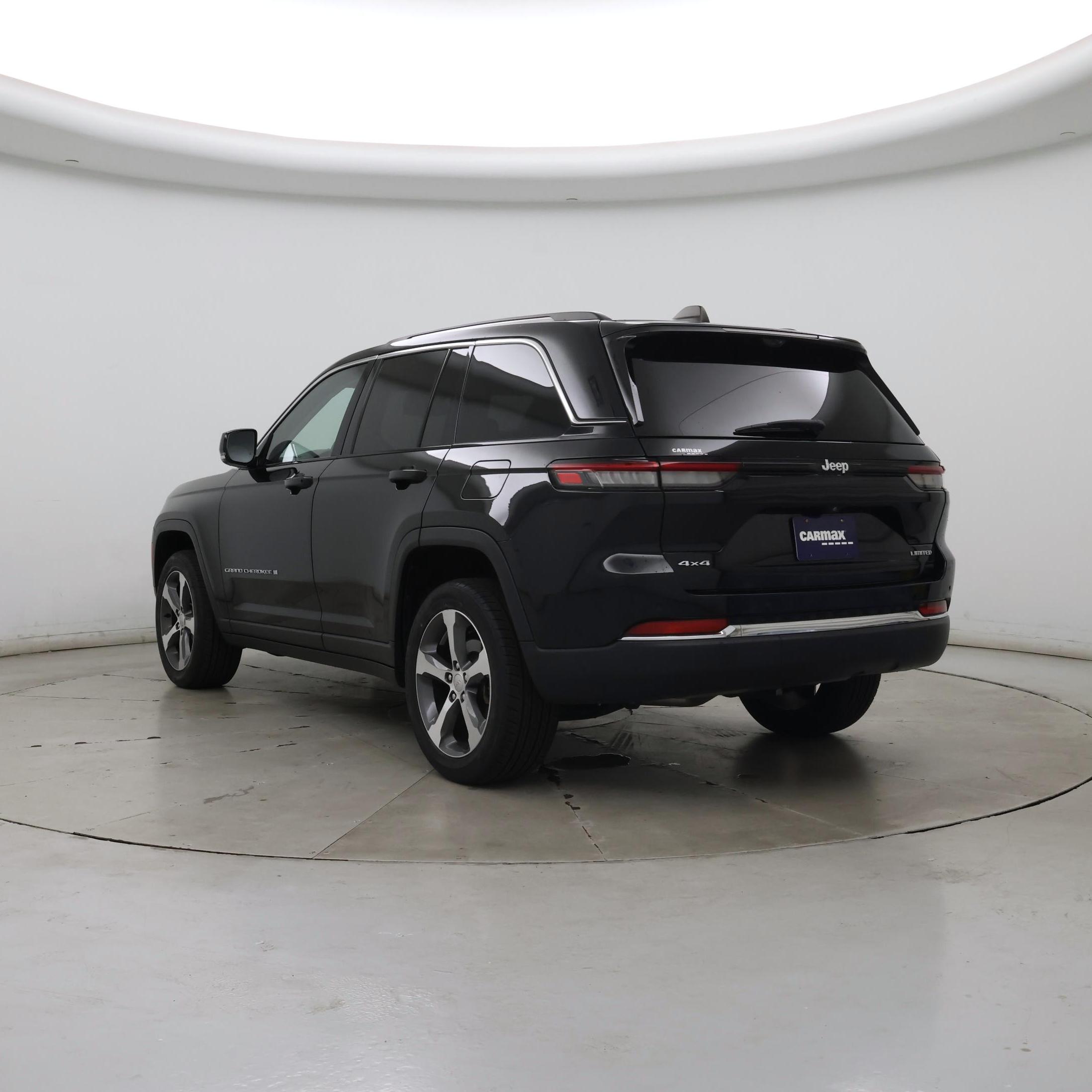 Thumbnail: 2023 Jeep Grand Cherokee - 2
