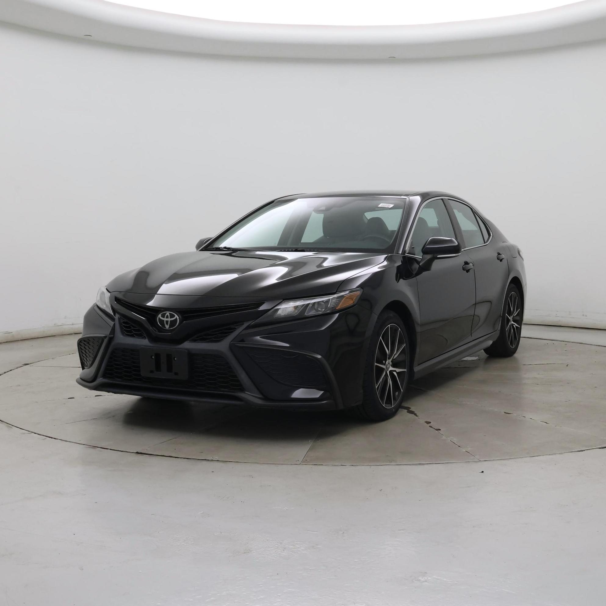 Thumbnail: 2022 Toyota Camry - 4