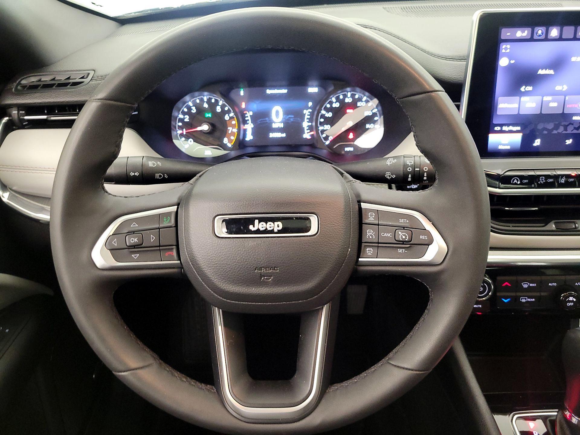 Thumbnail: 2023 Jeep Compass - 10
