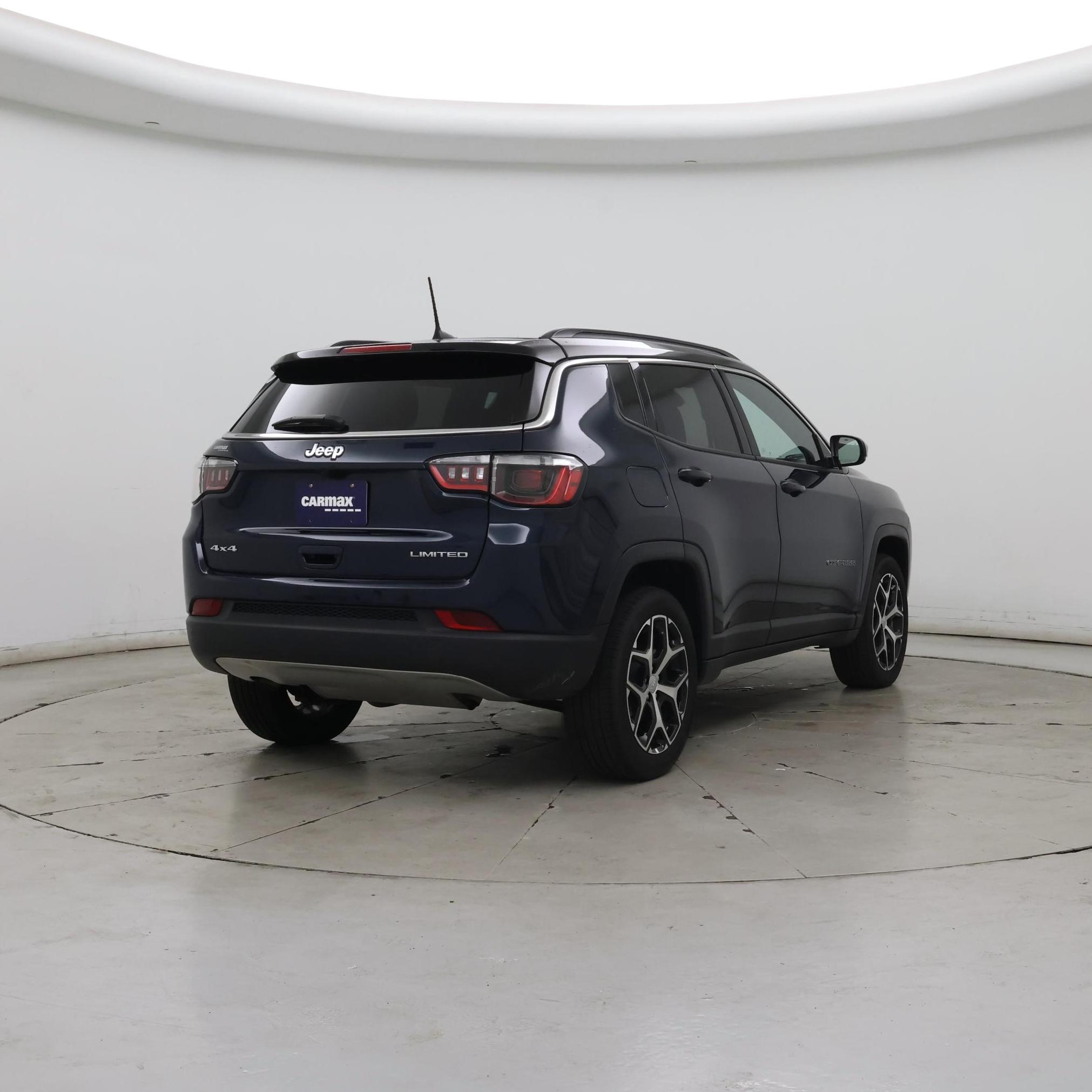 Thumbnail: 2024 Jeep Compass - 8