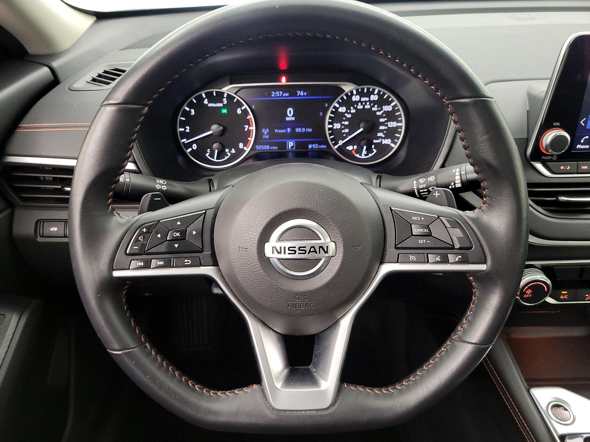 Thumbnail: 2022 Nissan Altima - 10