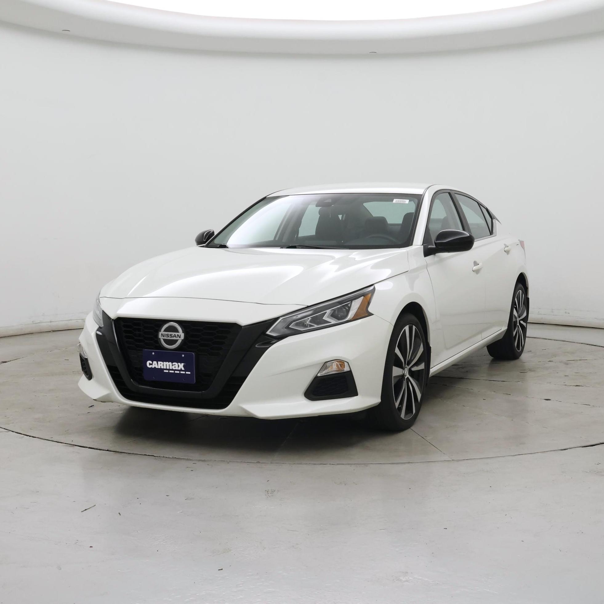 Thumbnail: 2022 Nissan Altima - 4