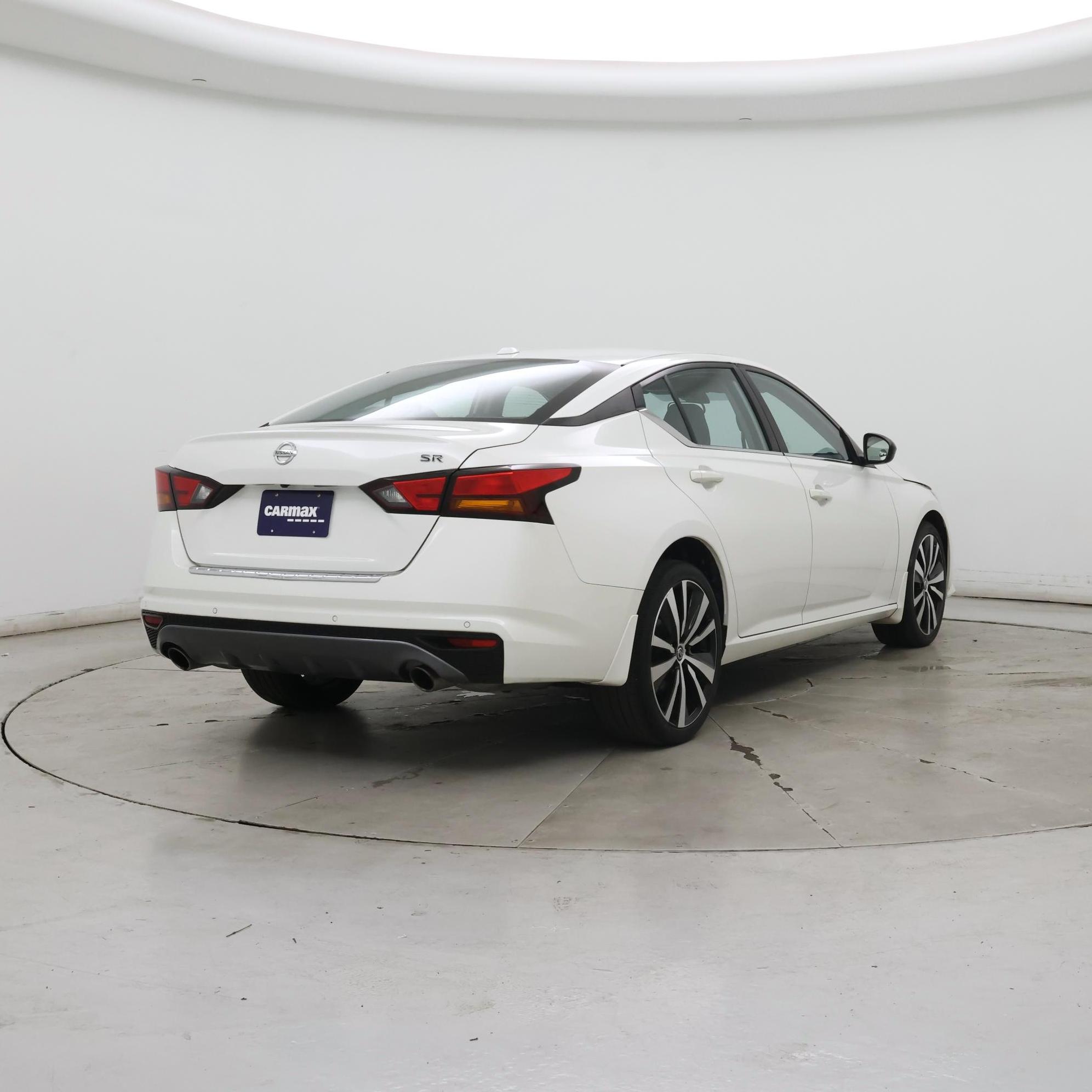 Thumbnail: 2022 Nissan Altima - 8