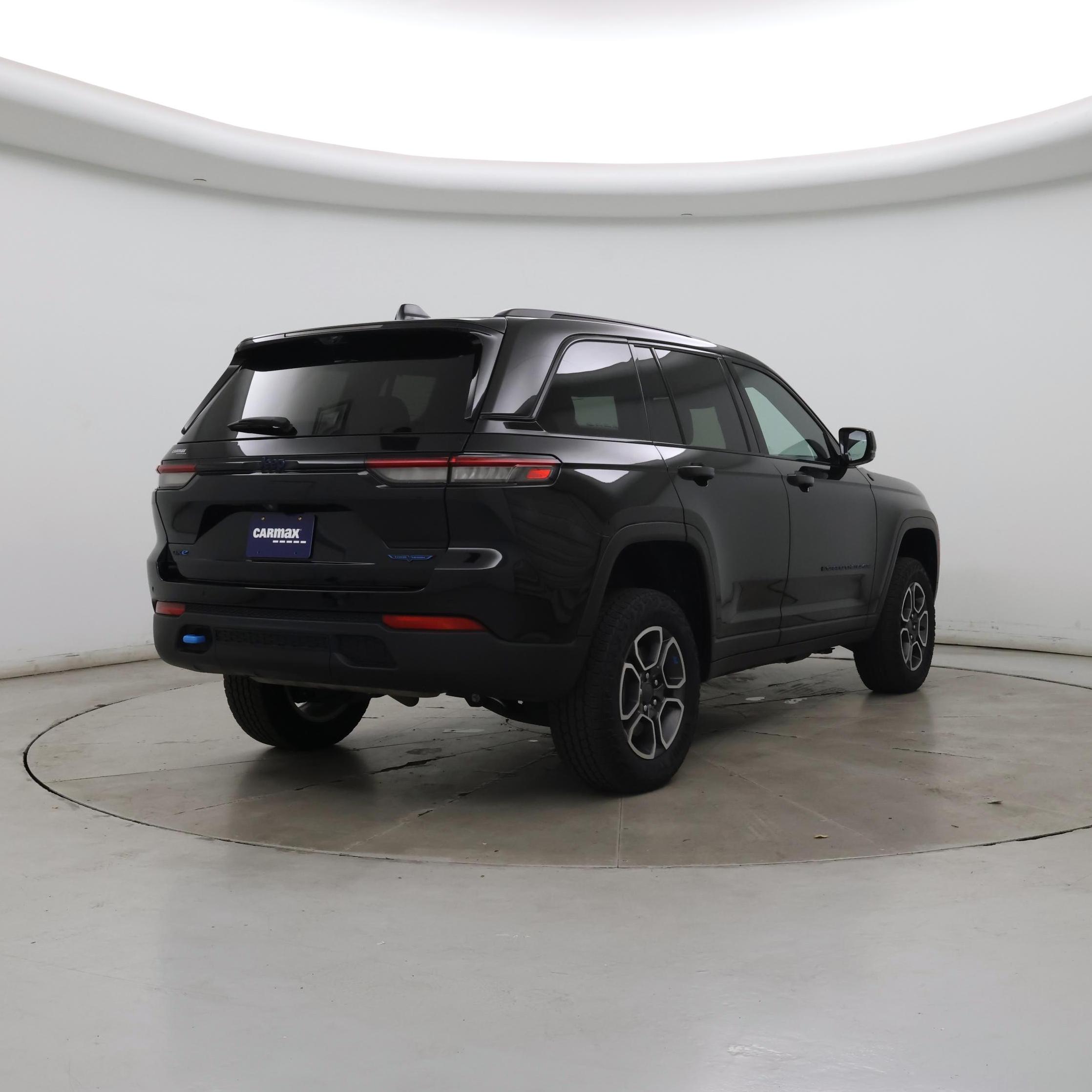 Thumbnail: 2022 Jeep Grand Cherokee - 8