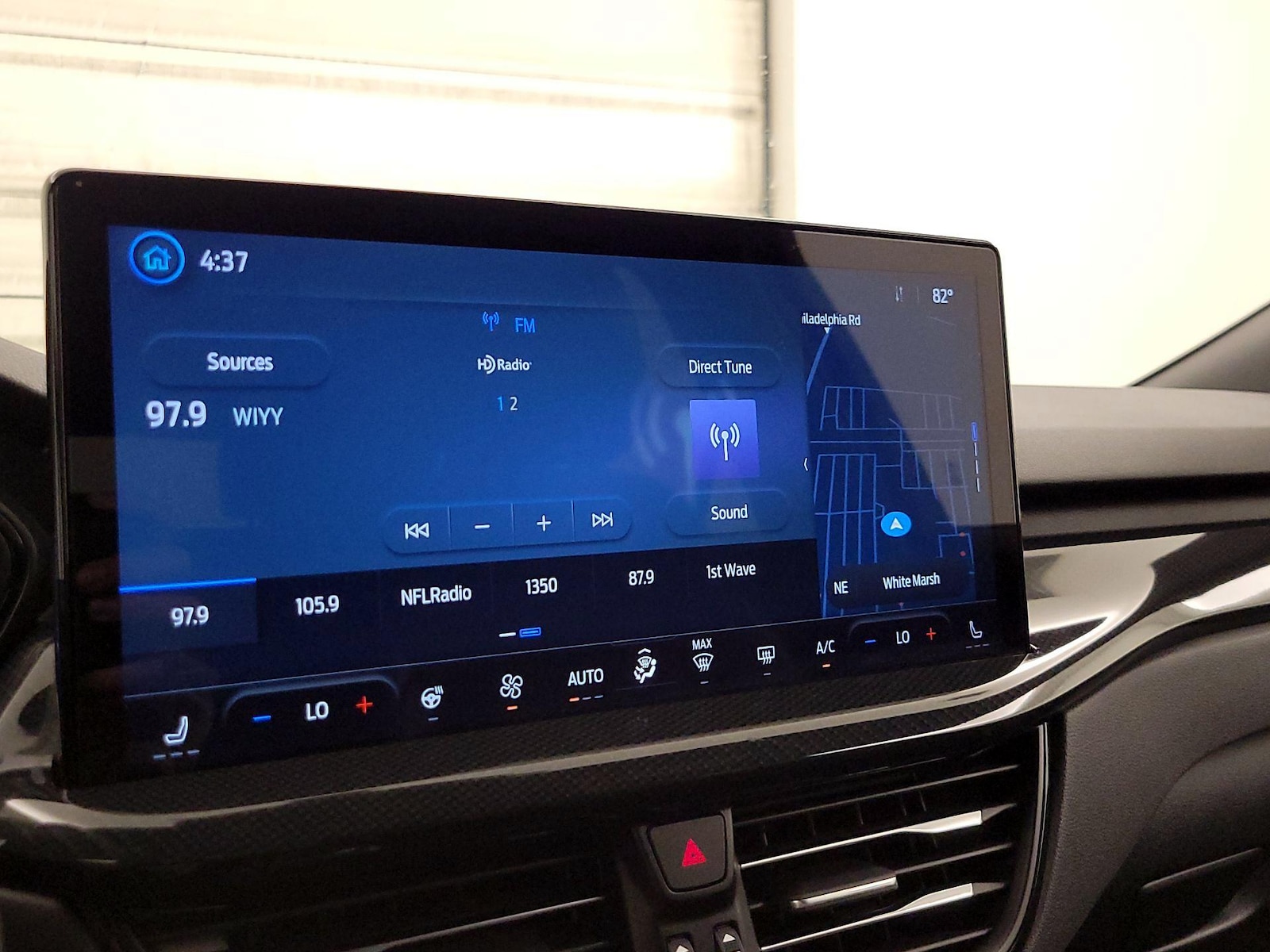 2023 Ford Escape ST-Line Select - Photo 17