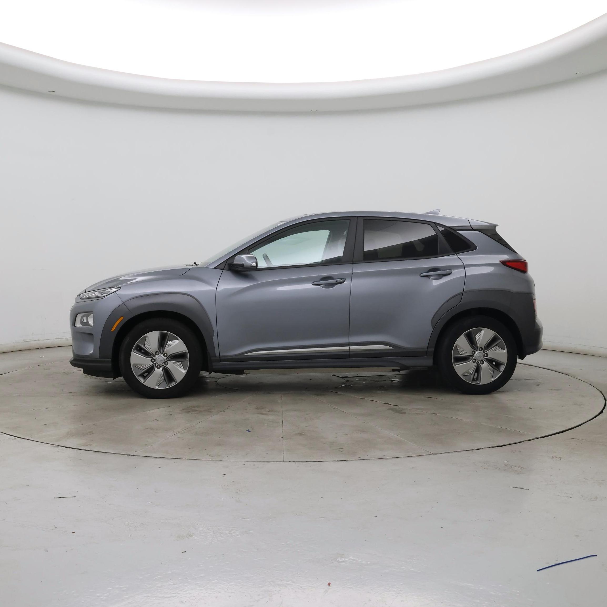 Thumbnail: 2021 Hyundai Kona - 3