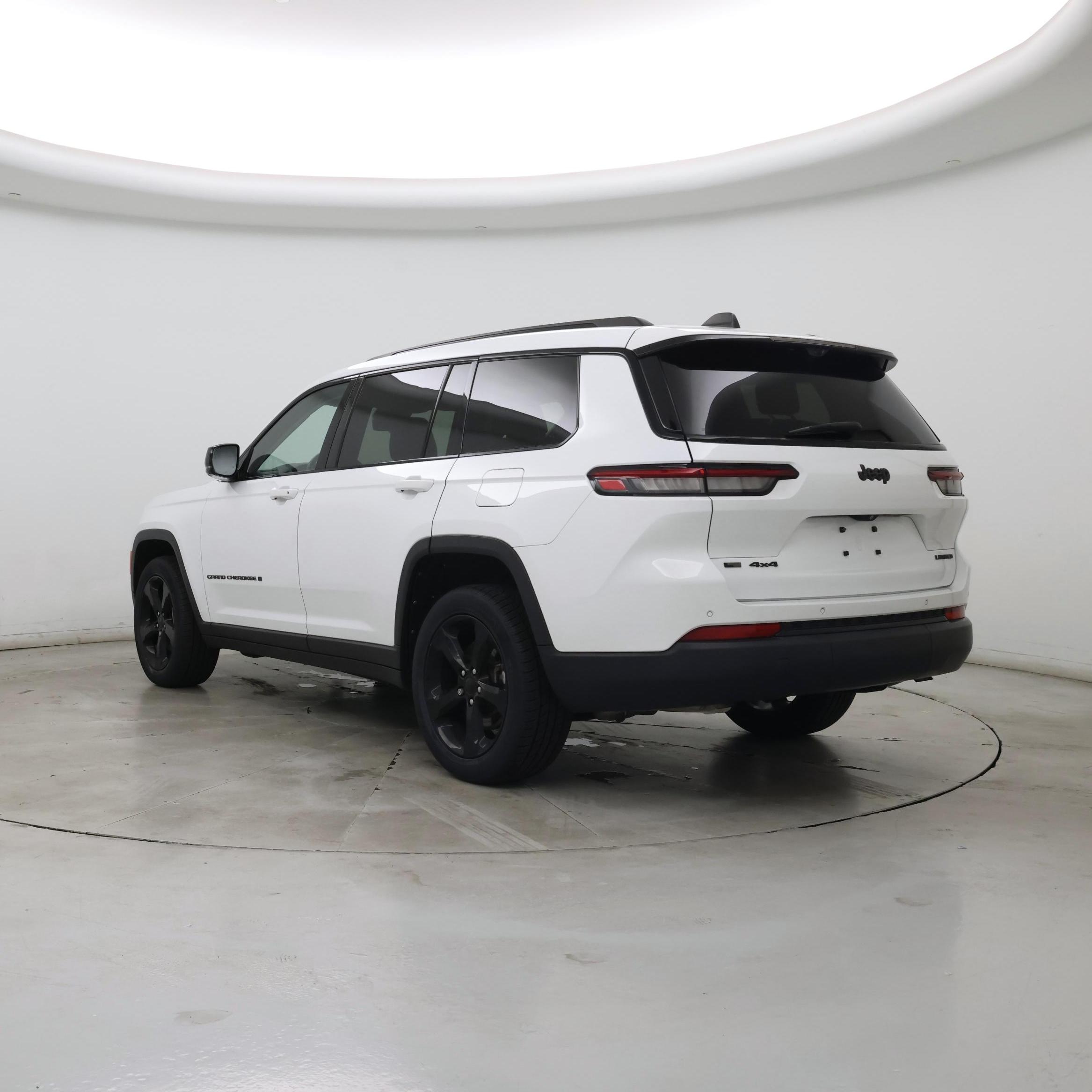 Thumbnail: 2022 Jeep Grand Cherokee L - 2