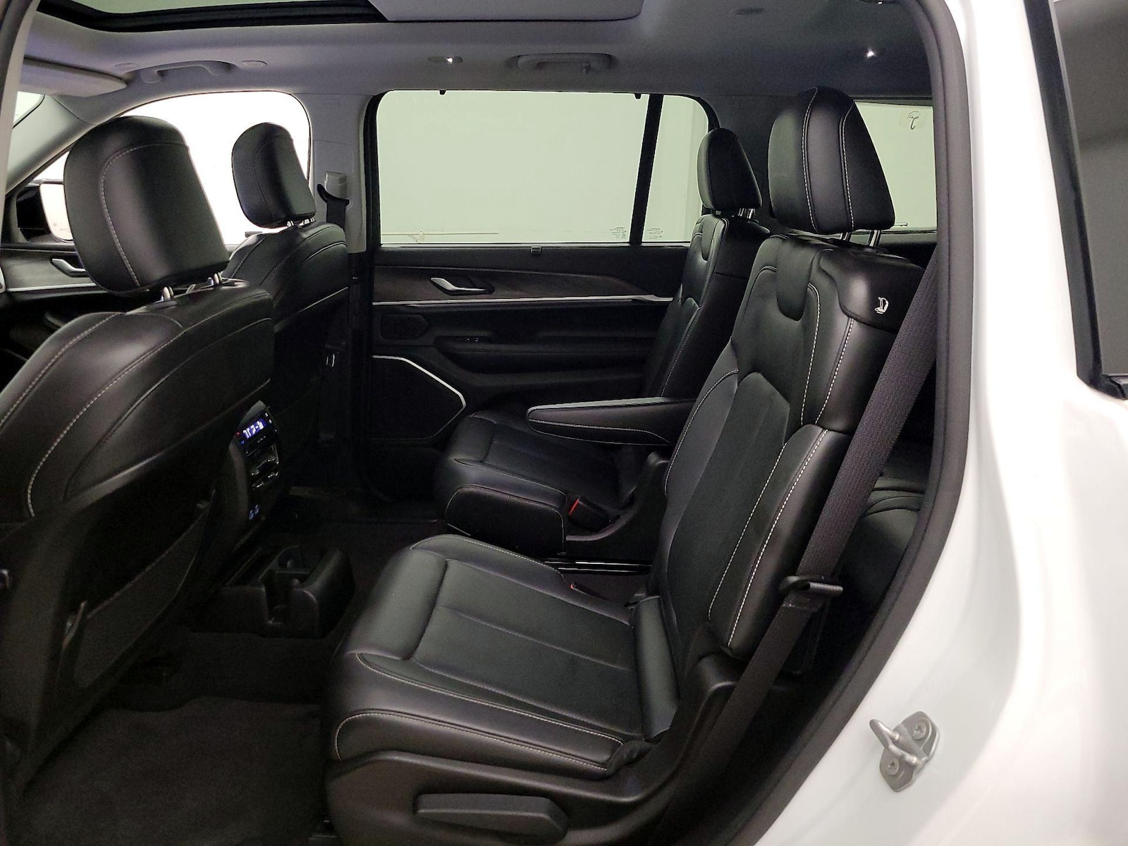 2022 Jeep Grand Cherokee L Limited - Photo 22