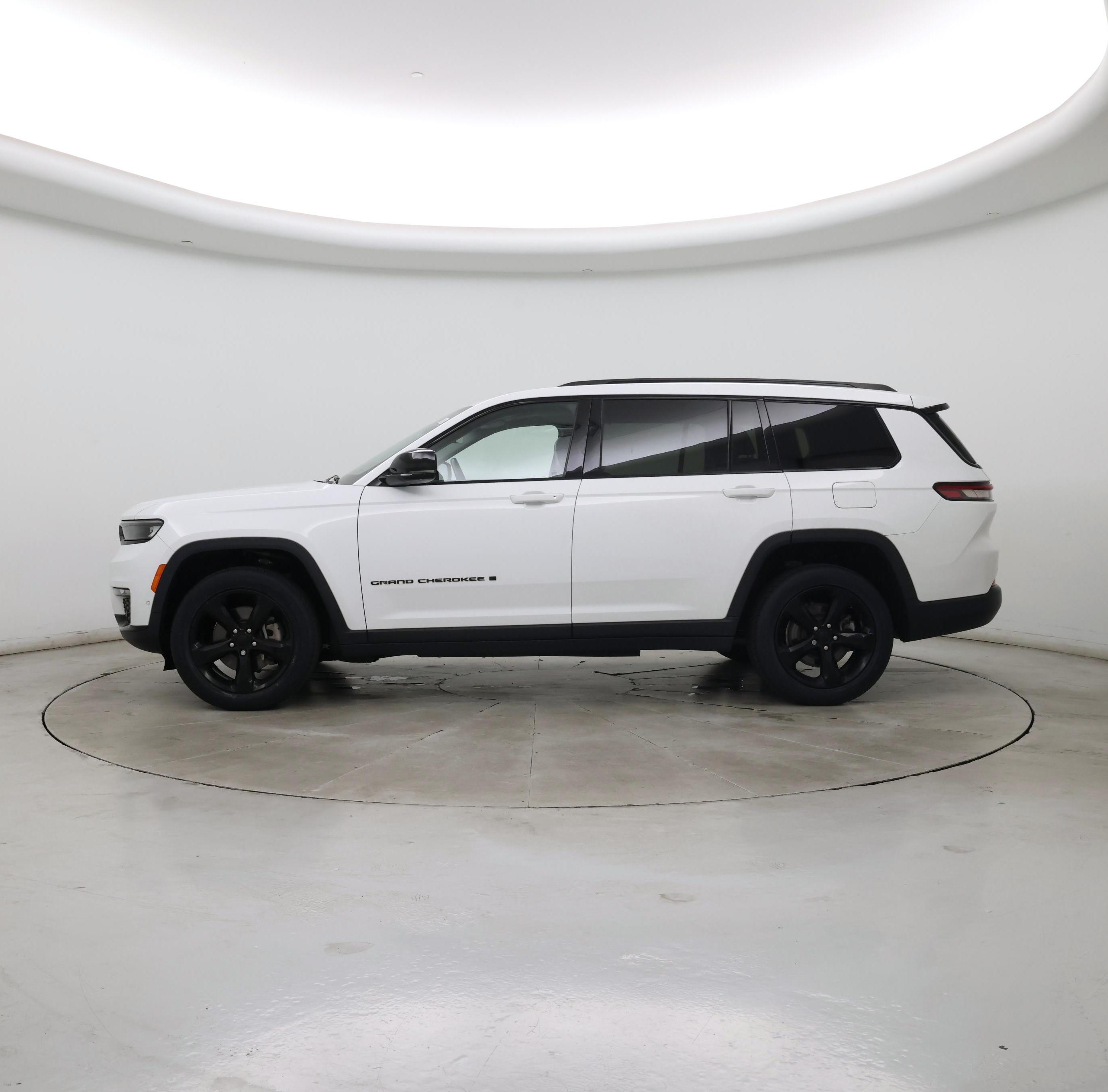 Thumbnail: 2022 Jeep Grand Cherokee L - 3