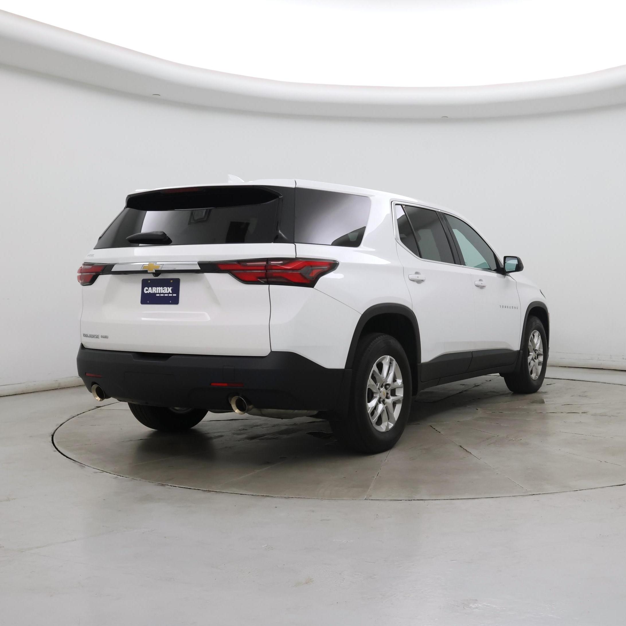 Thumbnail: 2023 Chevrolet Traverse - 8