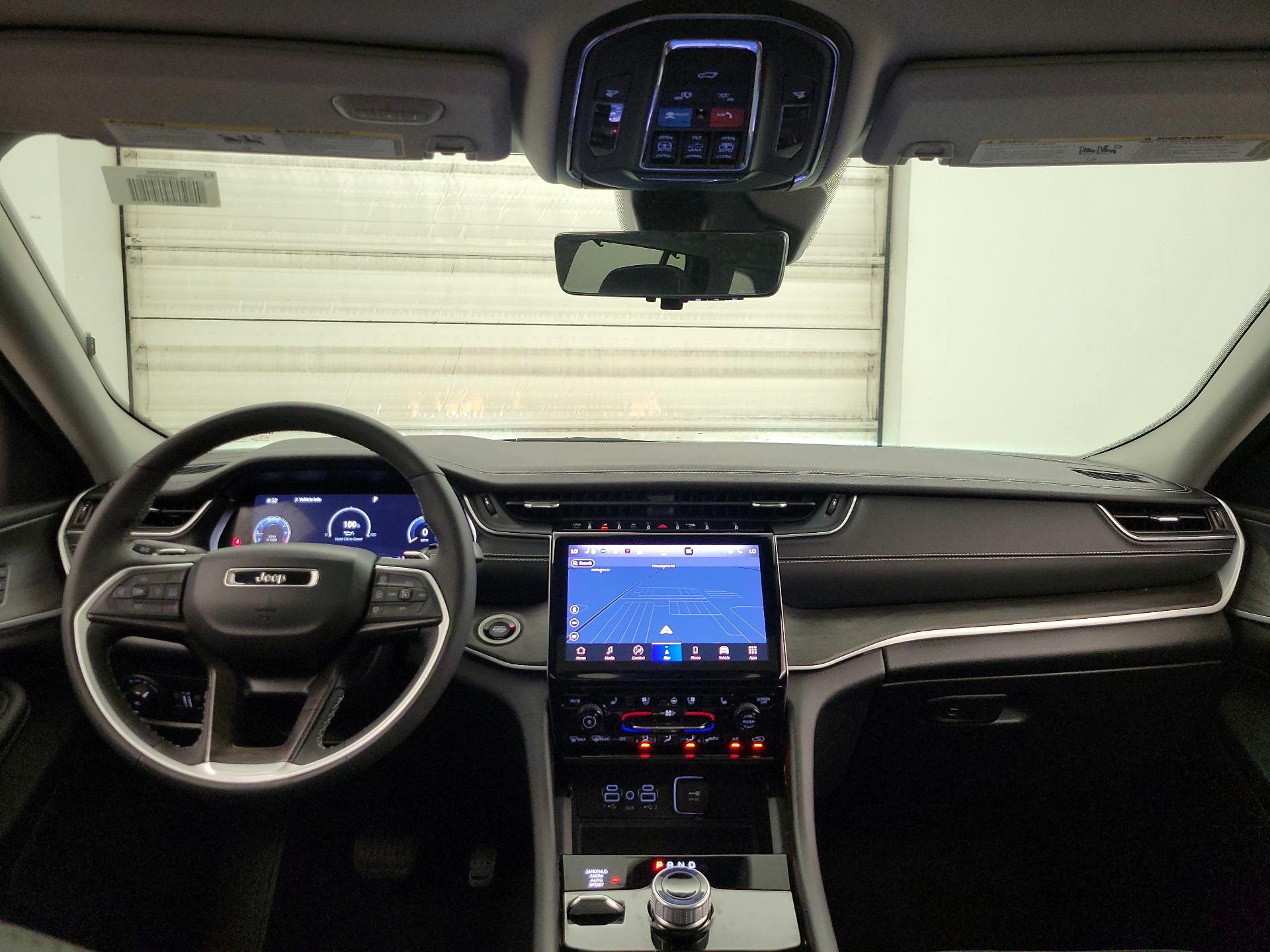 Thumbnail: 2023 Jeep Grand Cherokee - 9