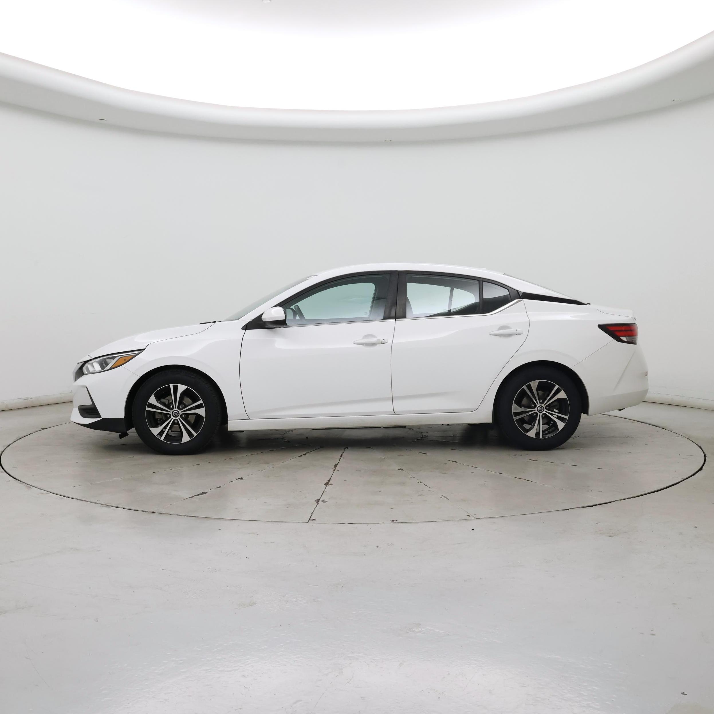 Thumbnail: 2021 Nissan Sentra - 3
