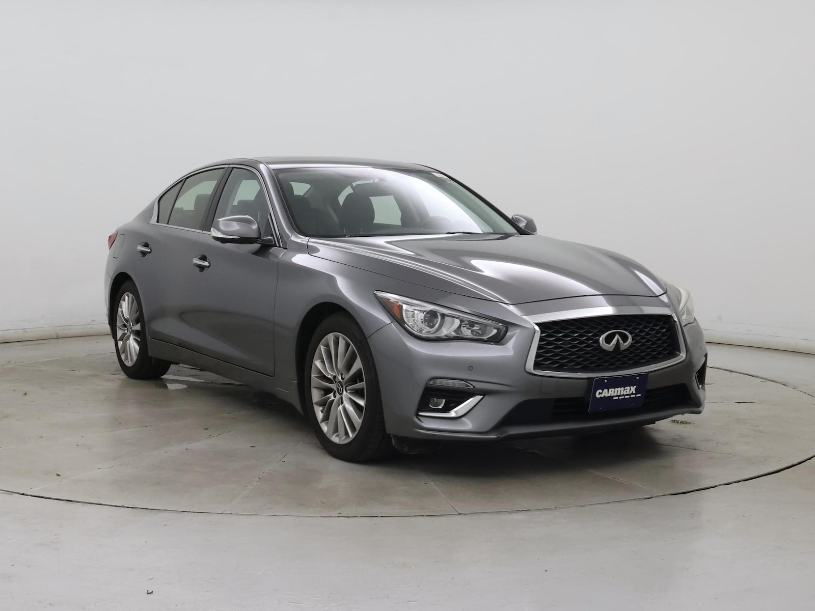 2021 INFINITI Q50 LUXE - Photo 2