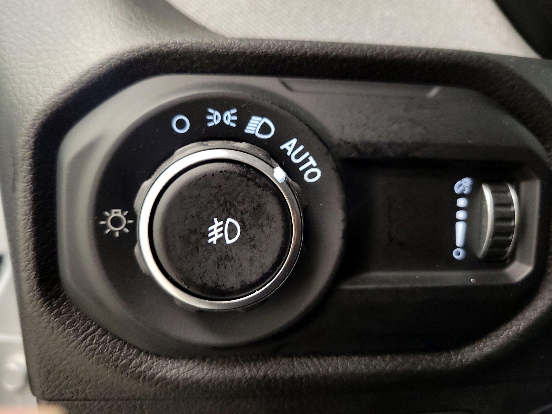 Thumbnail: 2024 Jeep Wrangler - 13