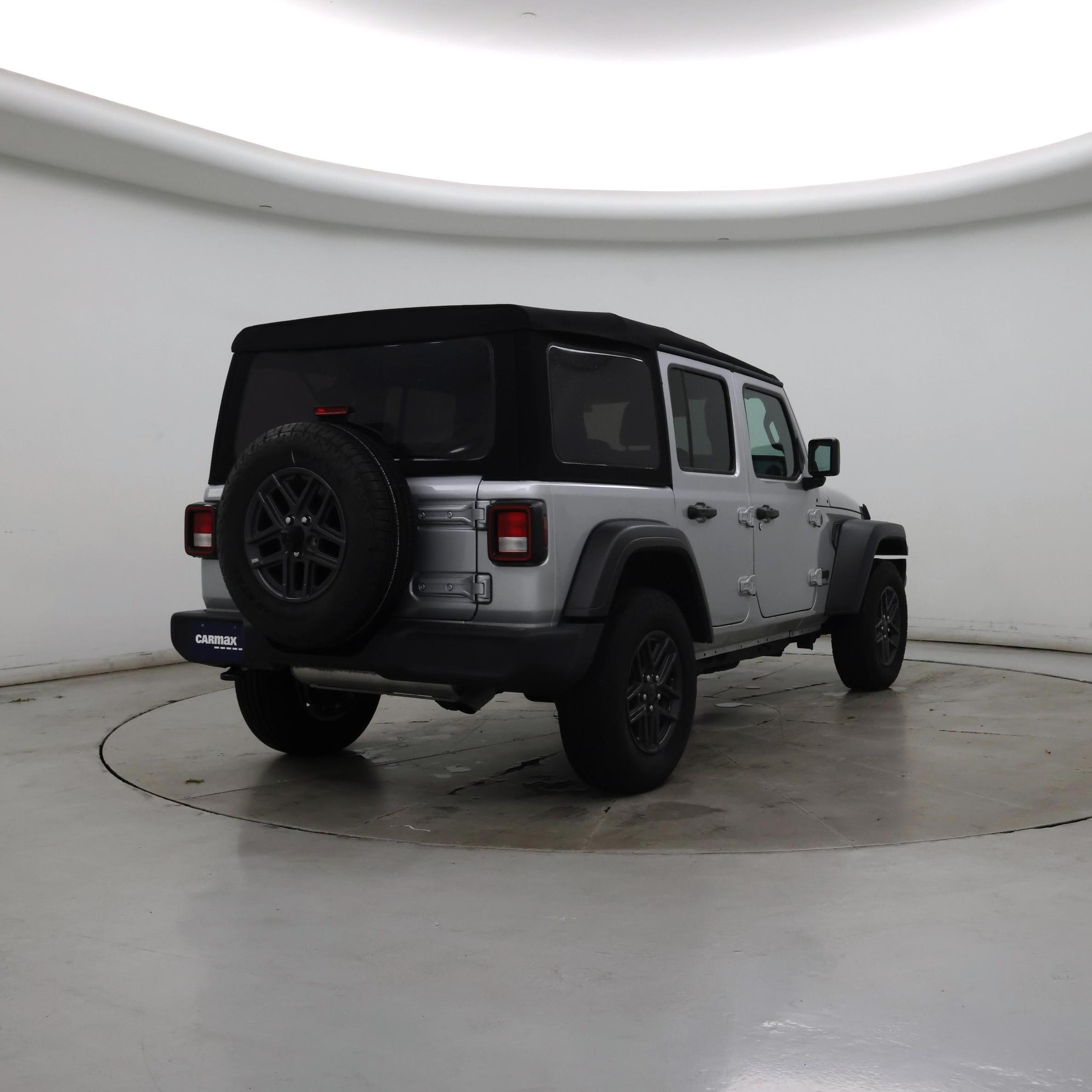Thumbnail: 2024 Jeep Wrangler - 8