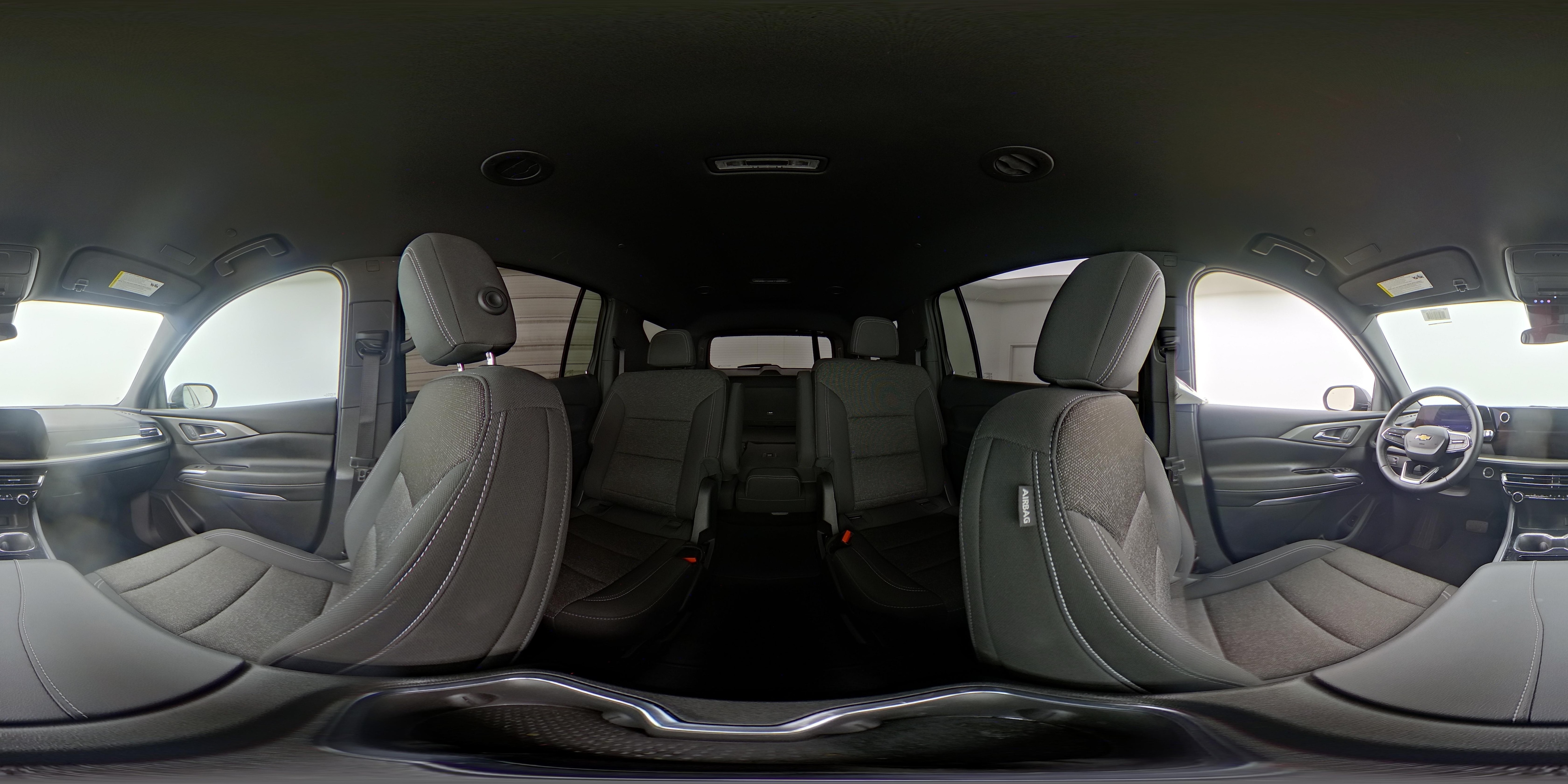 2025 Chevrolet Traverse LT - Photo 26