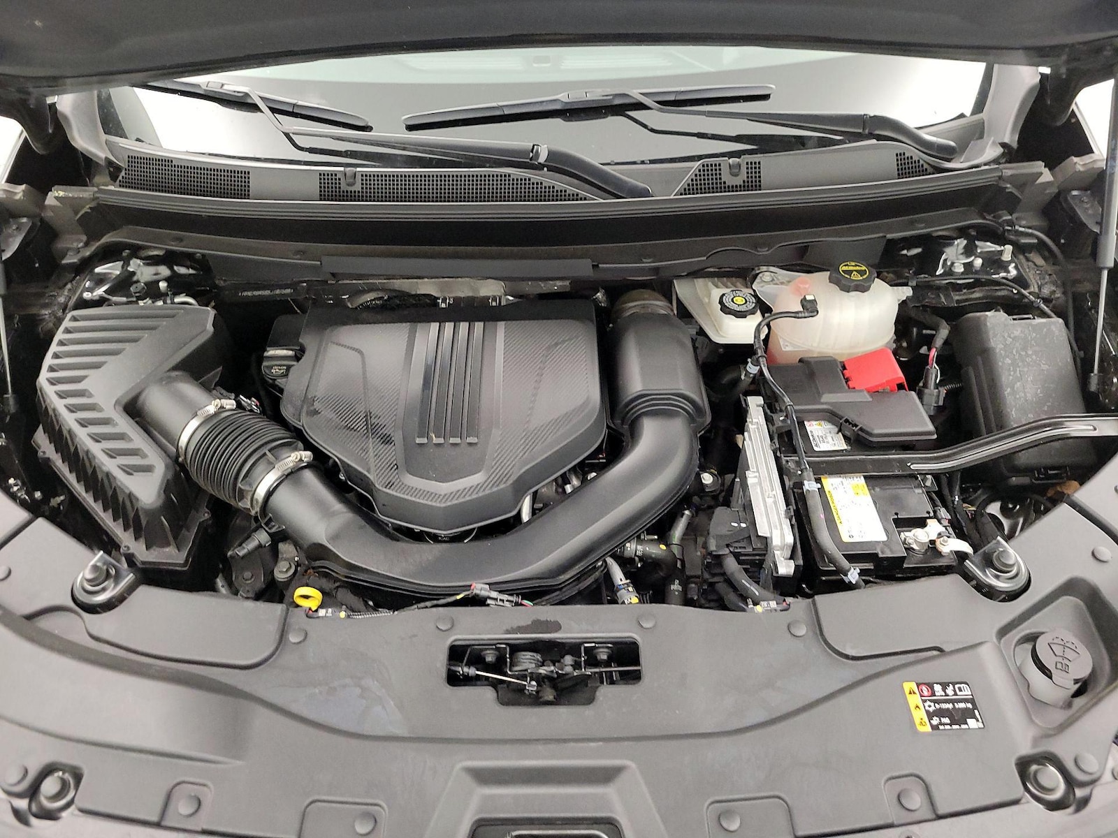 2025 Chevrolet Traverse LT - Photo 24