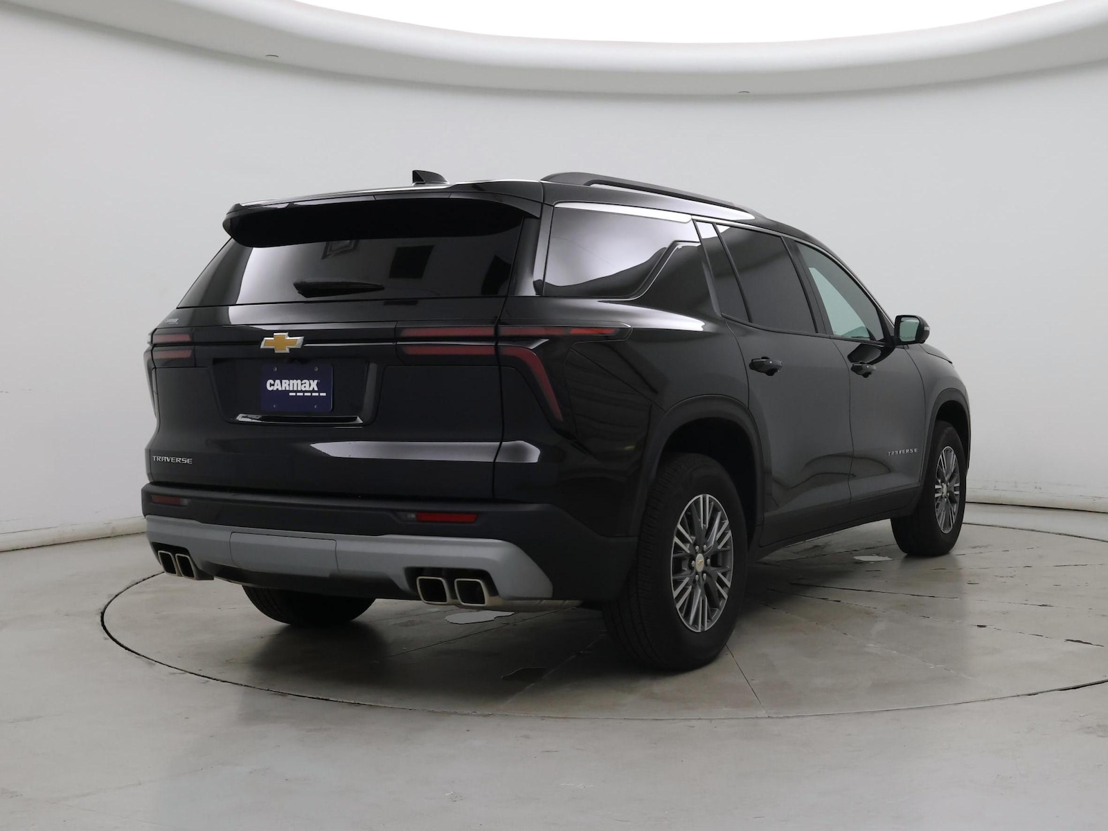 2025 Chevrolet Traverse LT - Photo 9