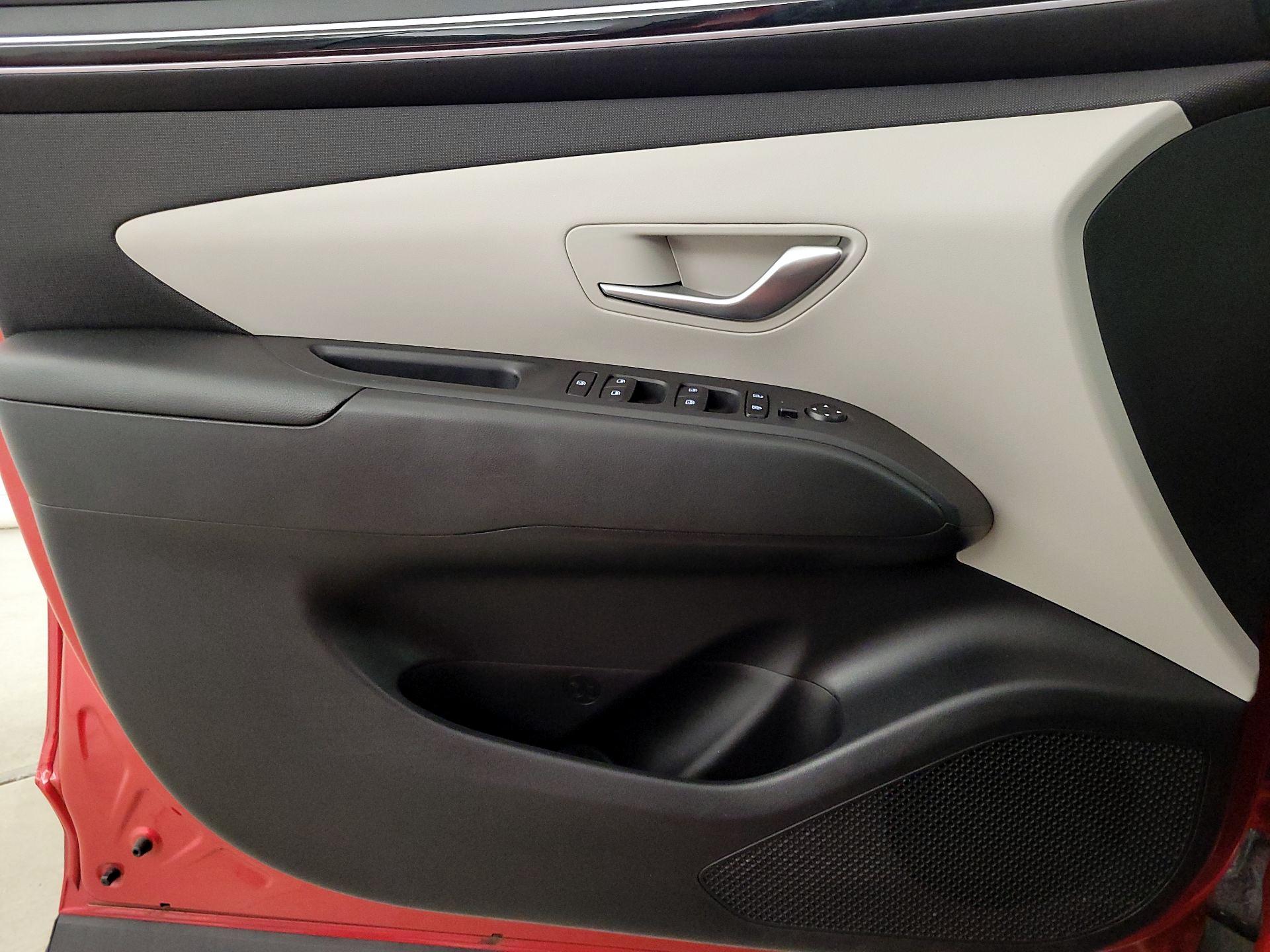 Thumbnail: 2023 Hyundai Tucson - 12