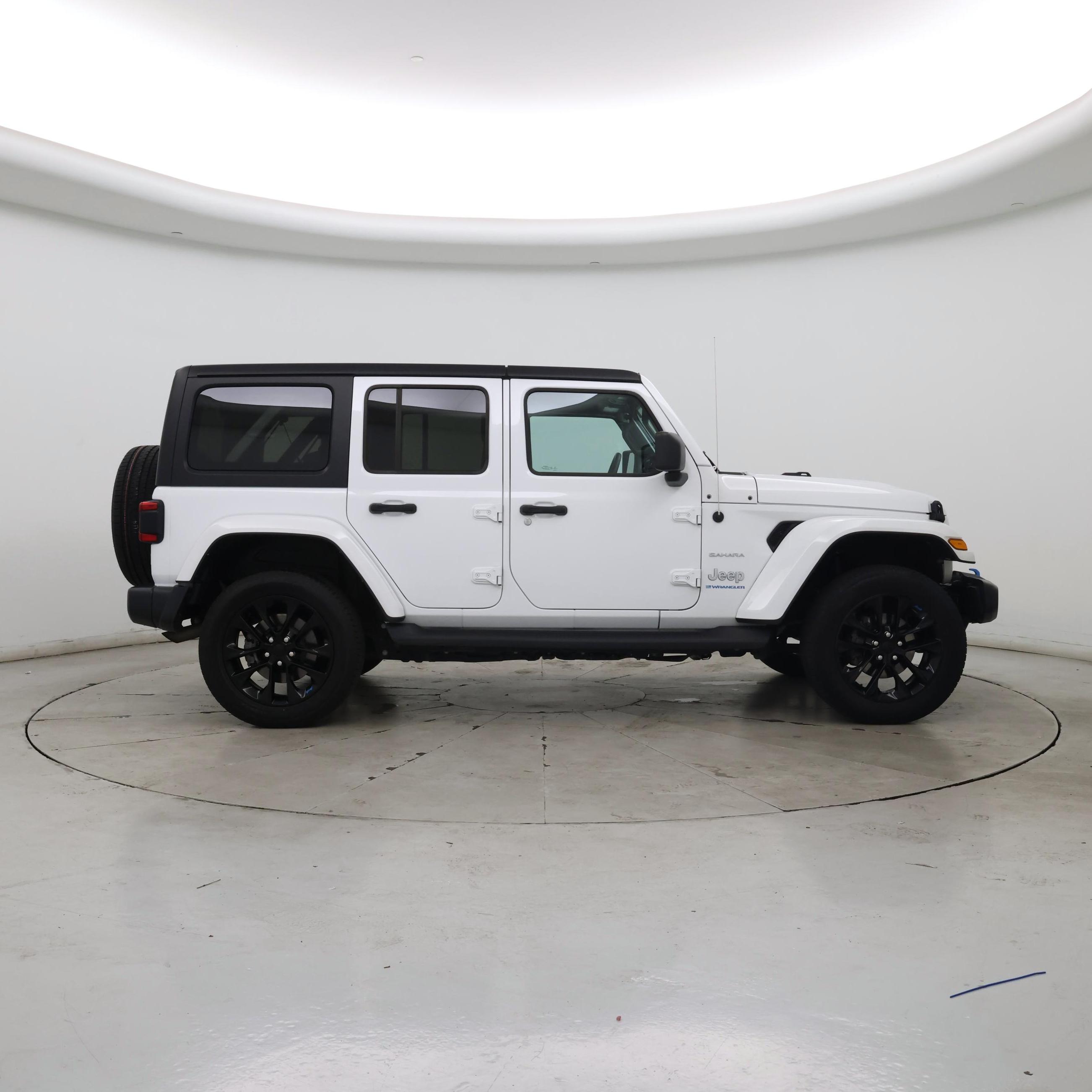 Thumbnail: 2023 Jeep Wrangler - 7