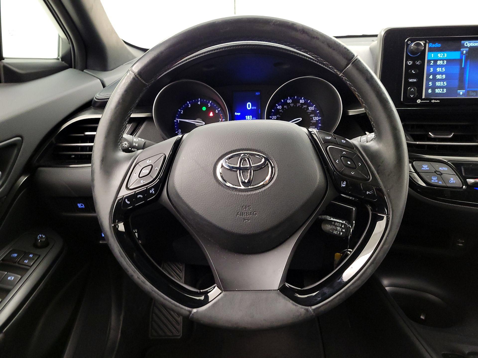 Thumbnail: 2018 Toyota C-HR - 10