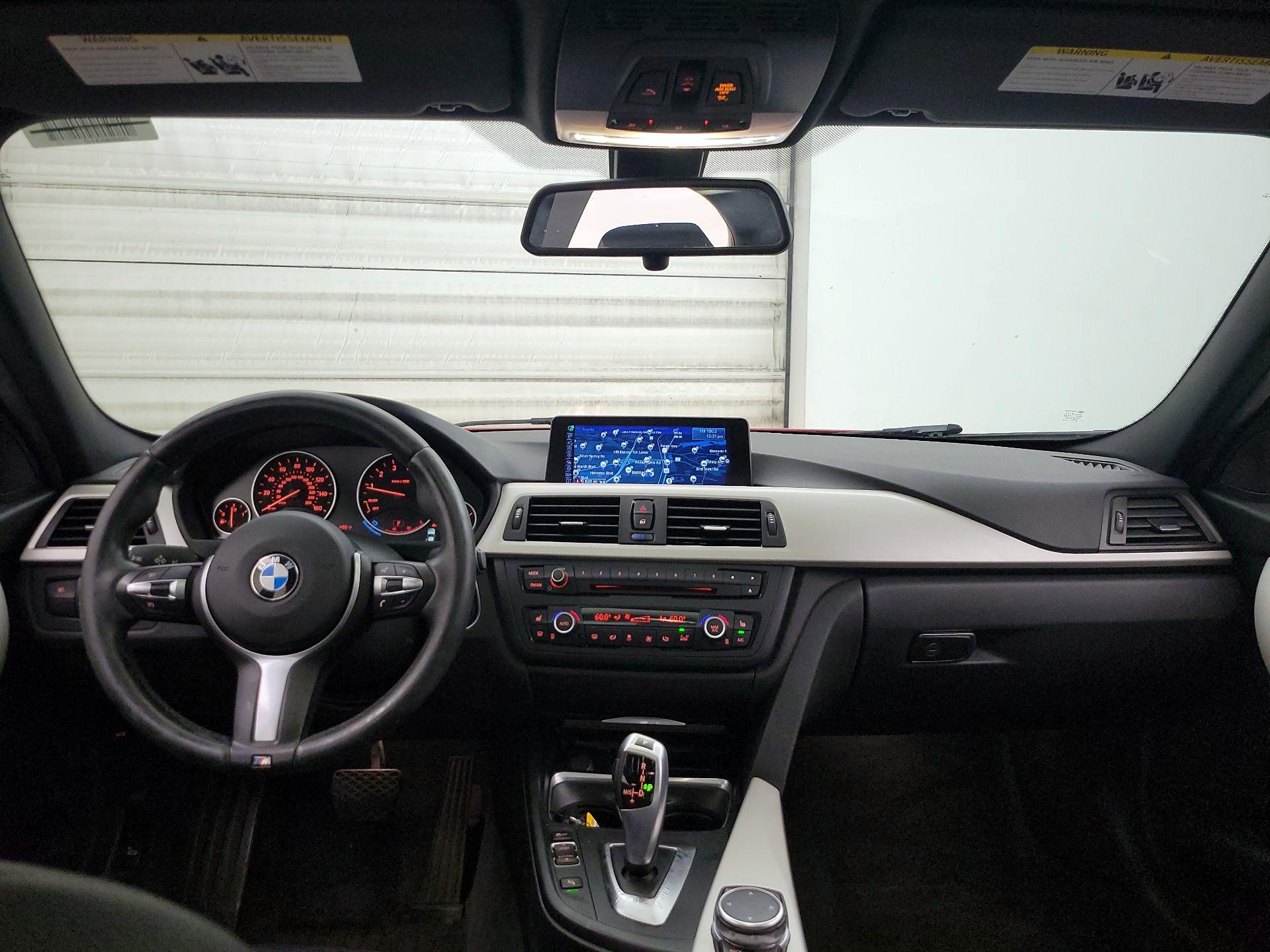 Thumbnail: 2015 BMW 3 Series - 9